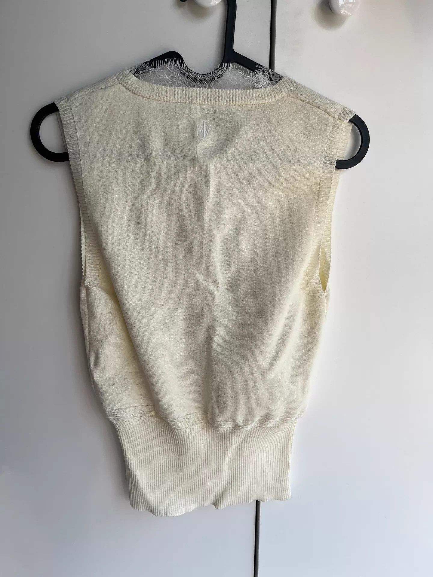 JW Anderson JW Anderson New Knit Vest Lace Neckline S Delicate Heavy Size S / US 4 / IT 40 - 3 Thumbnail