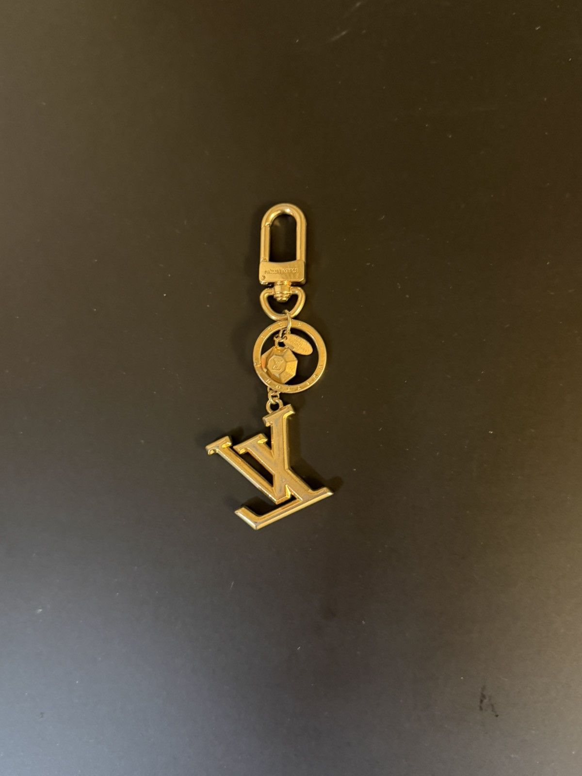 Louis Vuitton Louis vuitton braclet Size ONE SIZE - 6 Thumbnail
