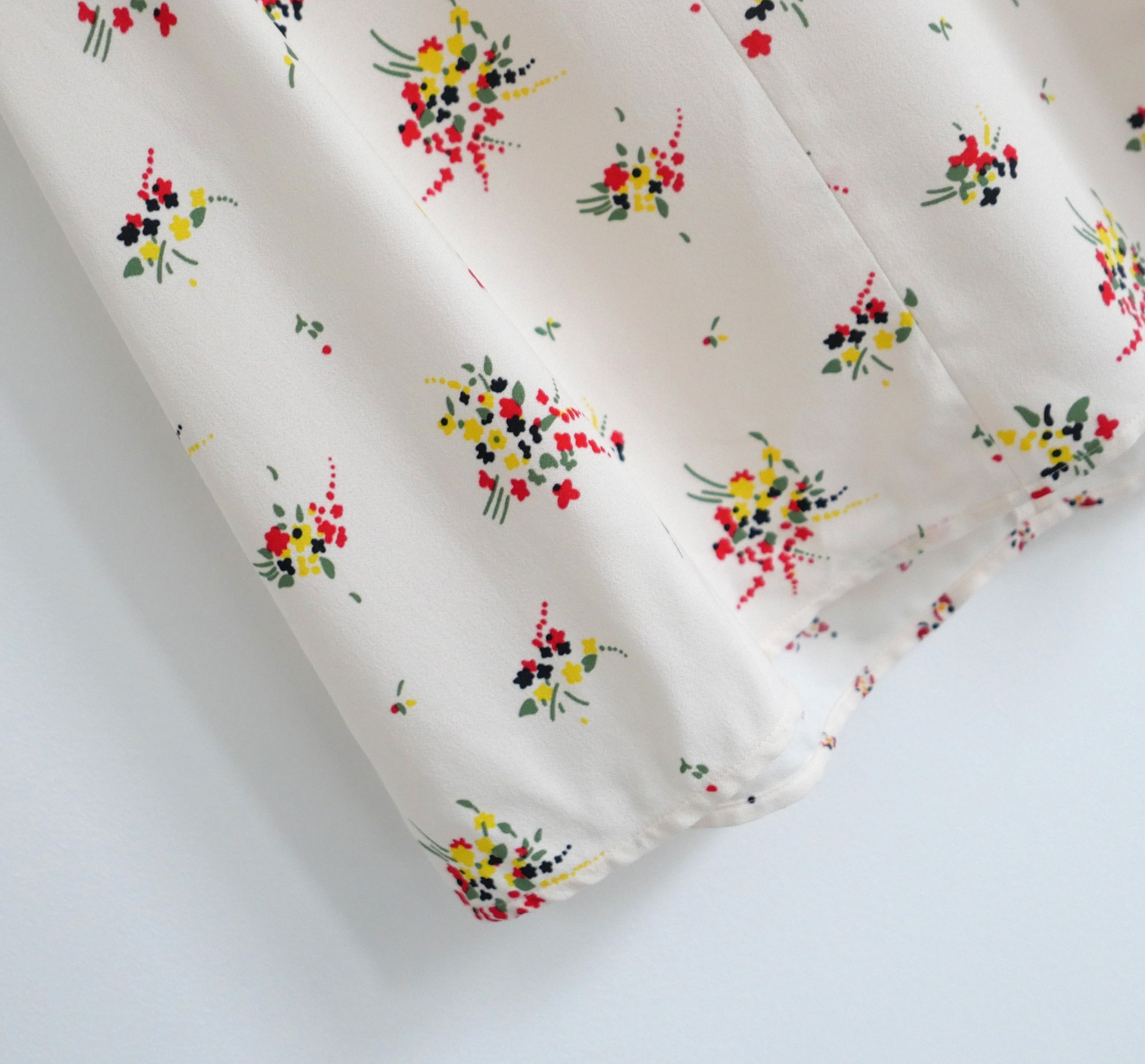Louis Vuitton Louis Vuitton Resort 2017 Floral Ruffle Neck Blouse Size XS / US 0-2 / IT 36-38 - 3 Thumbnail