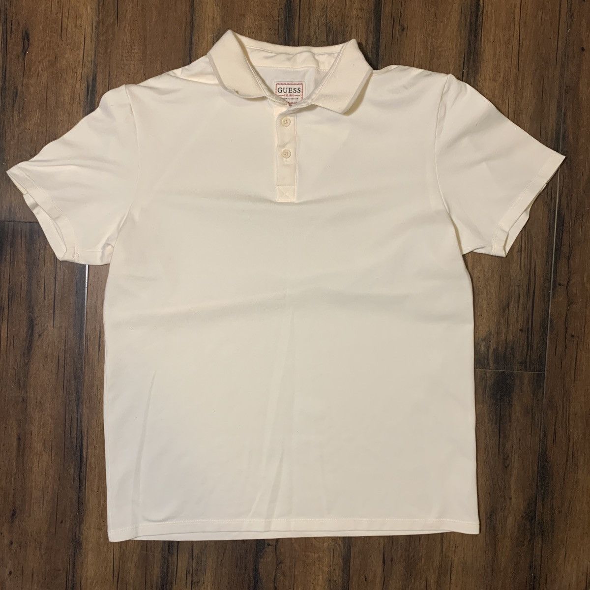 Guess Guess off white colored polo Size US S / EU 44-46 / 1 - 1 Thumbnail