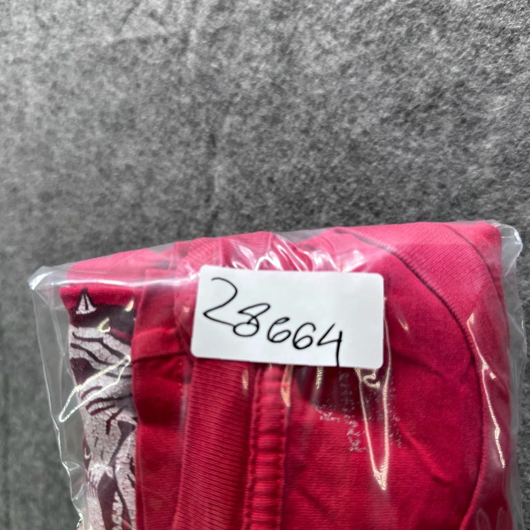 Vintage Georgia Shirt Mens L Red Property Of Bulldog Graphic Tee Crewneck Tagless Size US L / EU 52-54 / 3 - 8 Thumbnail