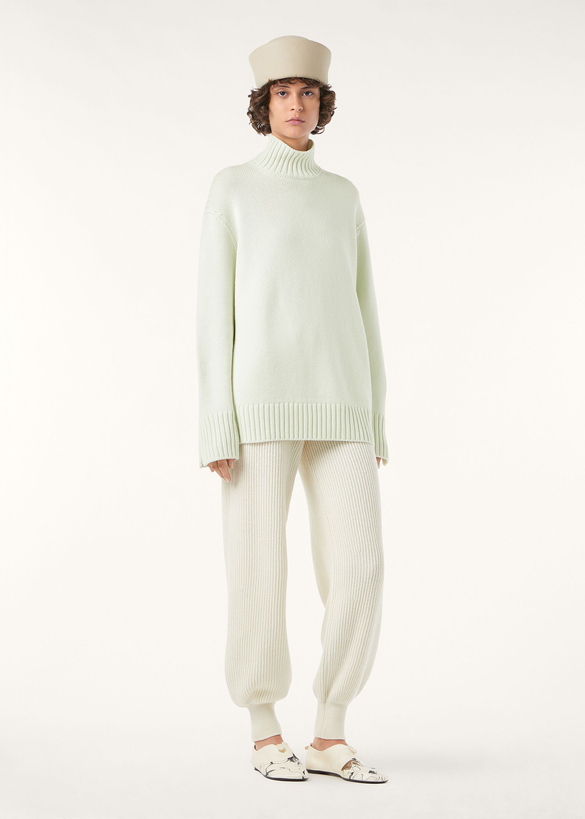 Loro Piana os11x0326 FRW0018 Parksville Turtleneck Sweater Size M / US 6-8 / IT 42-44 - 2 Thumbnail