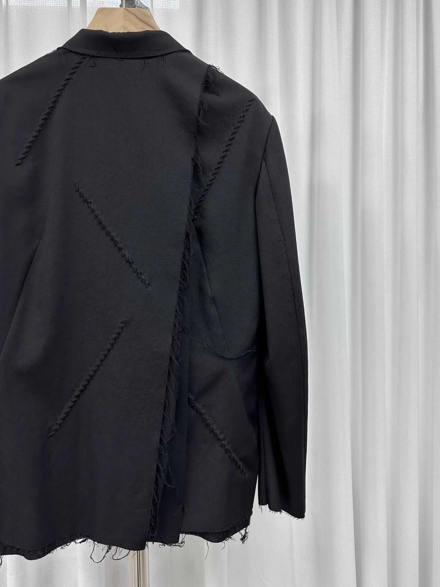 Yohji Yamamoto YohjiYamamoto15AWReversibleTripleCutRawEdgeSuit3 Size US L / EU 52-54 / 3 - 5 Thumbnail
