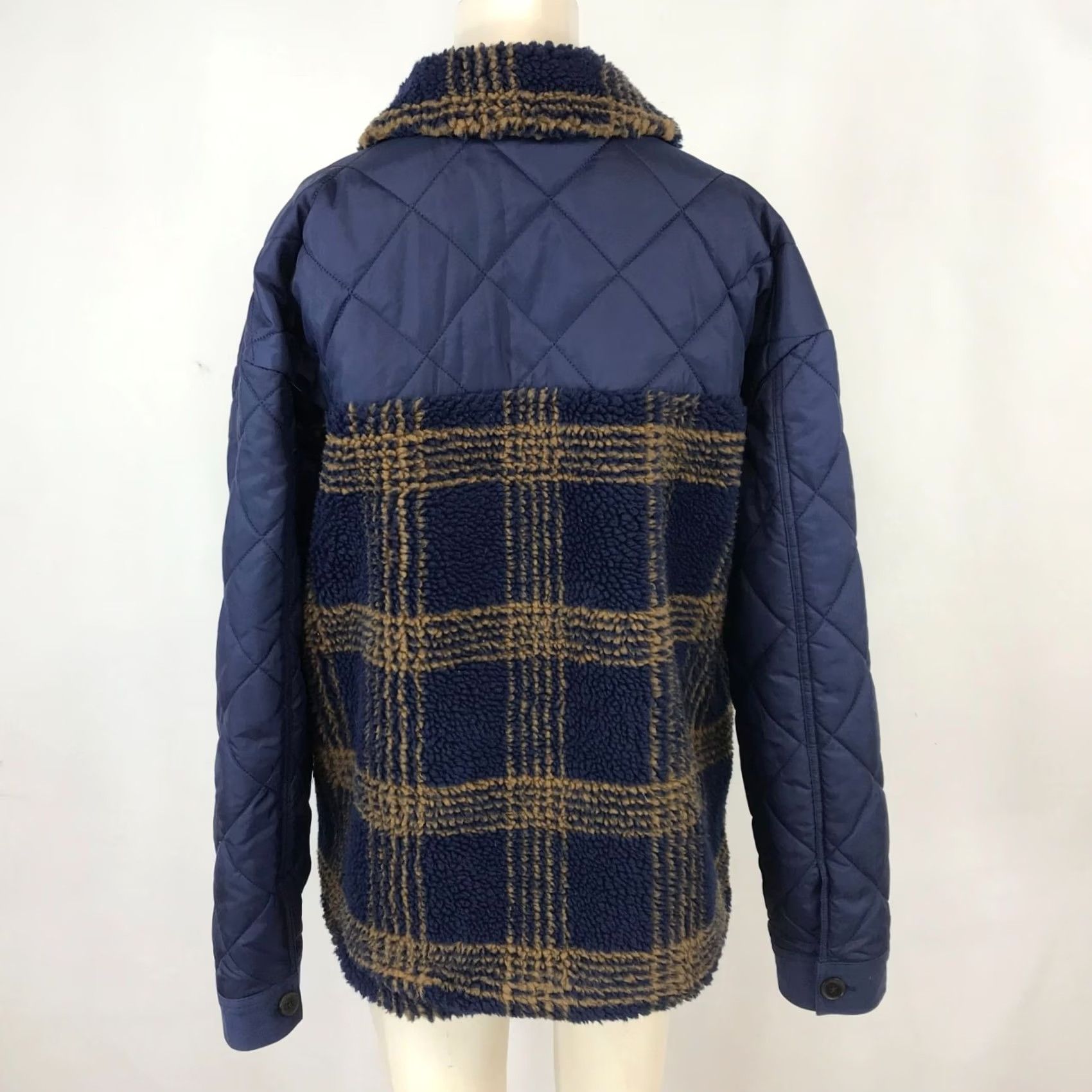 Vintage VINTAGE CARVE DESIGNS NAVY BLUE TAN FLEECE BUTTON UP SHIRT JACKET Womens LARGE Size L / US 10 / IT 46 - 5 Thumbnail