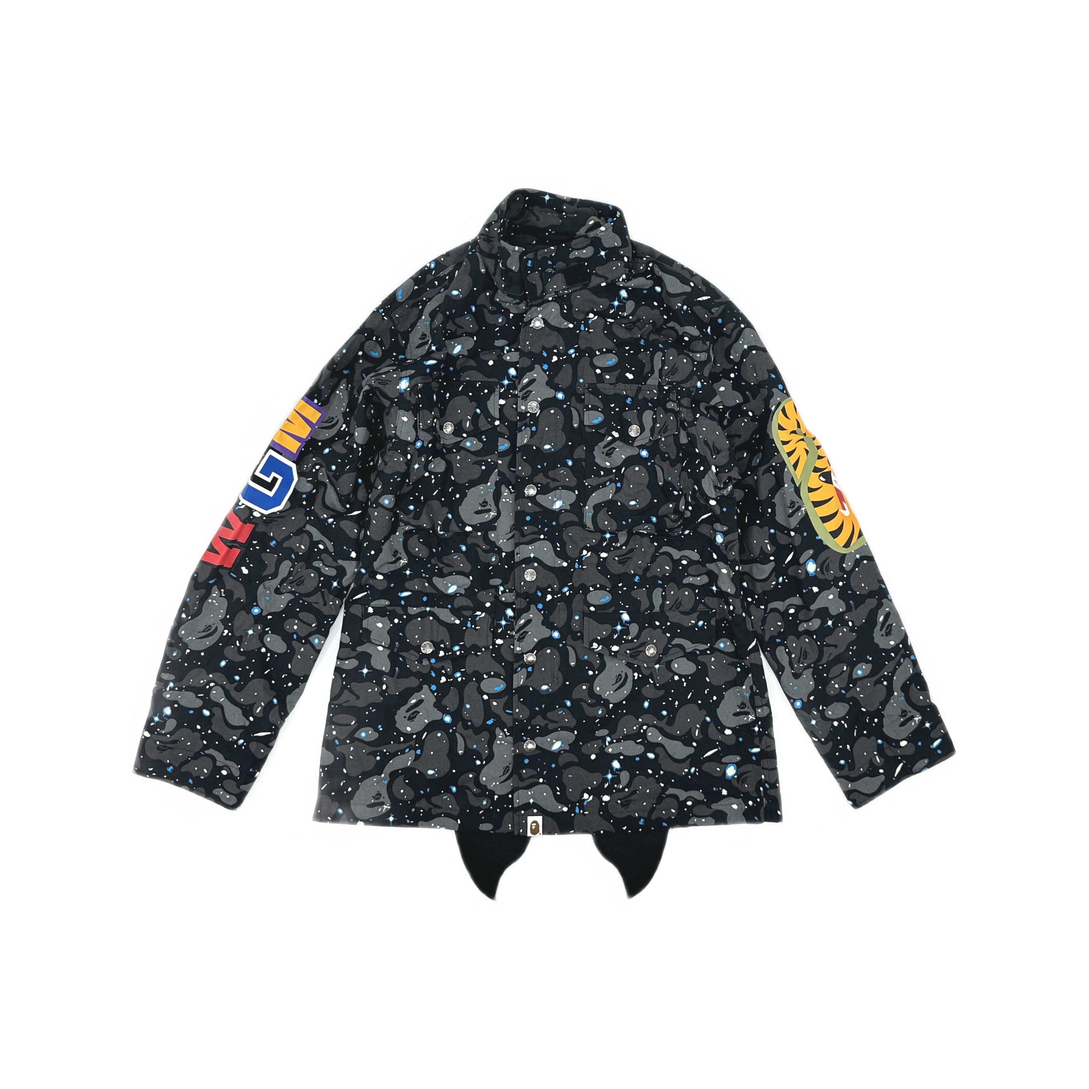 Bape A BATHING APE Galaxy Shark Camo Jacket Size M Size US M / EU 48-50 / 2 - 1 Thumbnail