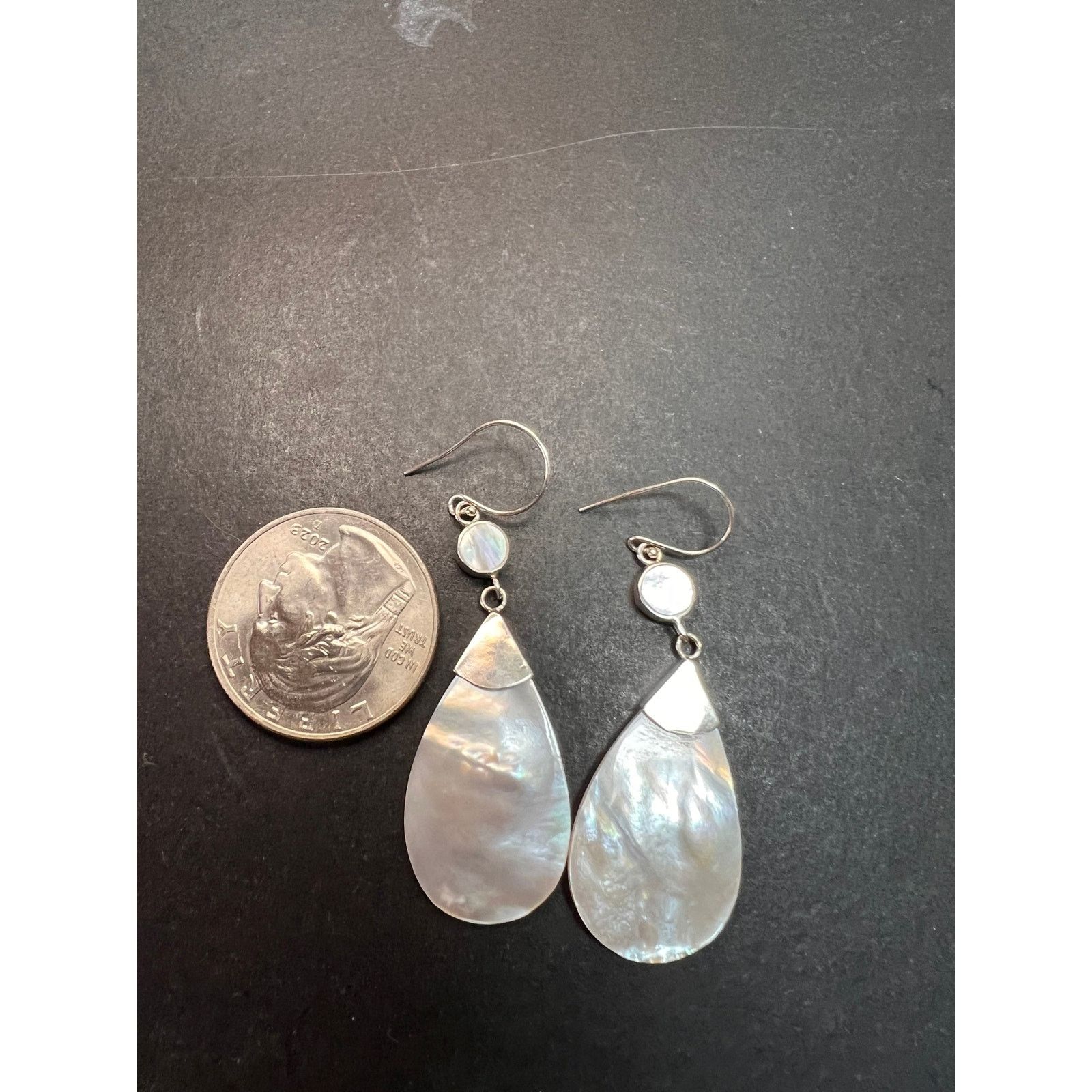 Other Mother of pearl sterling silver dangle earrings Size ONE SIZE - 5 Thumbnail