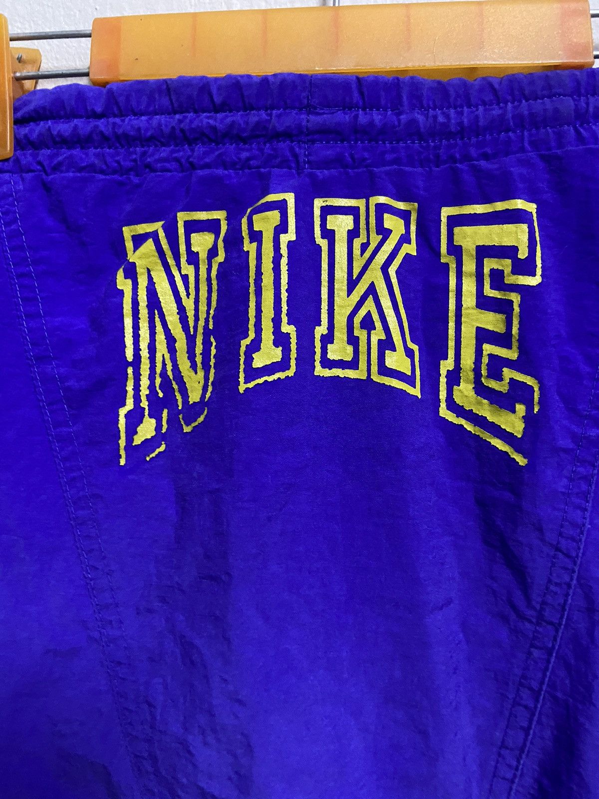 Nike × Vintage 1980s Nike Spellout Logo Nylon Shorts Size US 44 / EU 60 - 6 Thumbnail