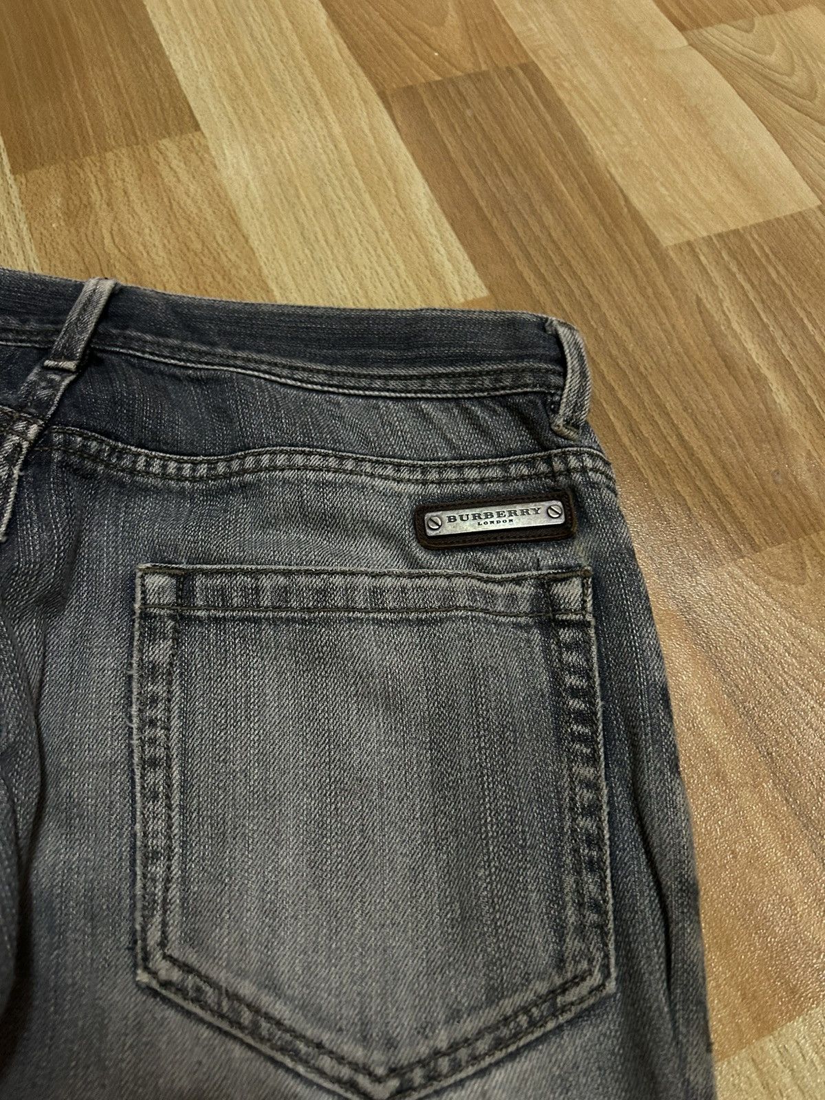 Burberry × Designer 💥BURBERRY LONDON PATCH DISTRESSED Size US 29 - 7 Thumbnail