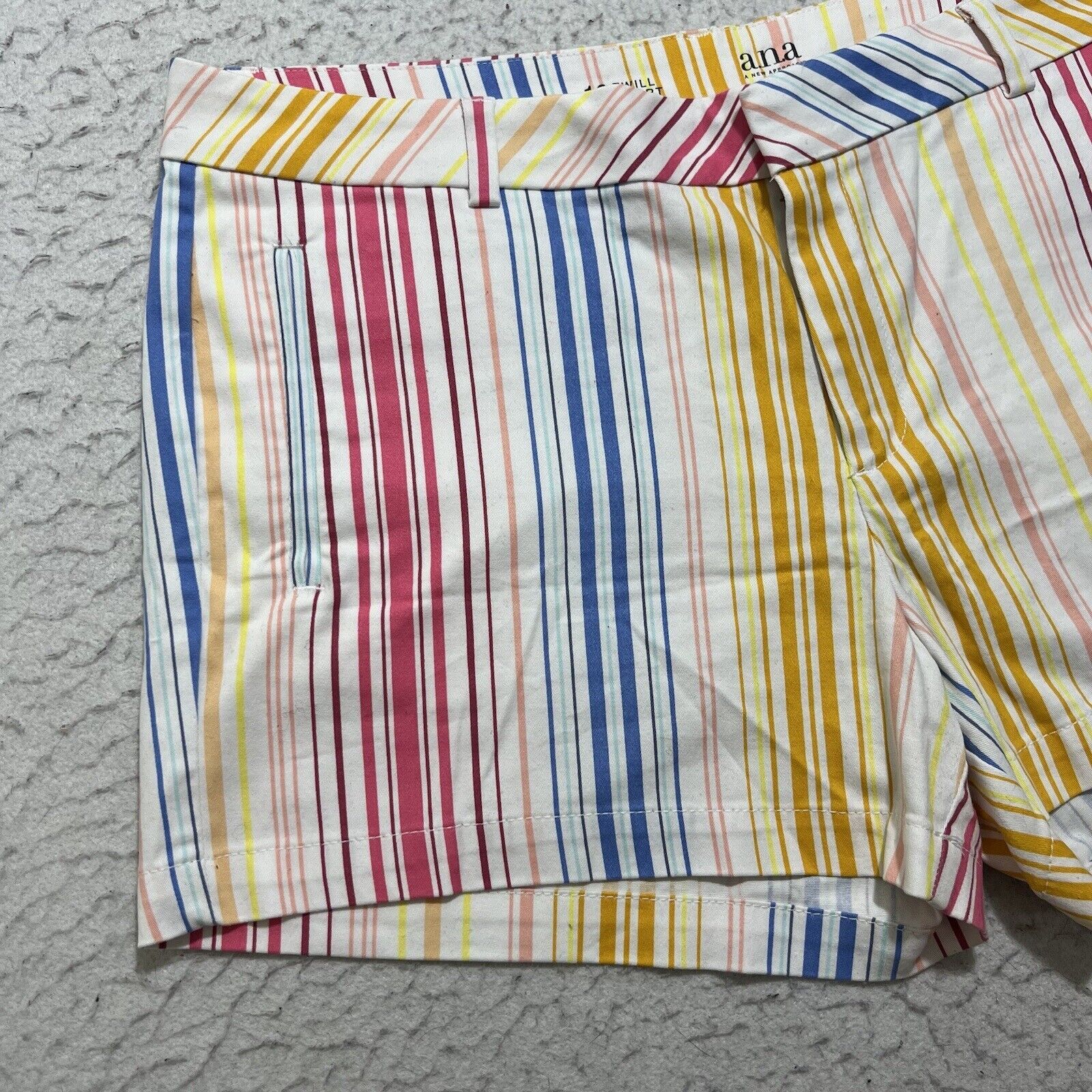 JCPenney a.n.a. Twill Shorts 3" Inseam Colorful Striped Flat Front Size 38" / US 16 / IT 52 - 4 Thumbnail