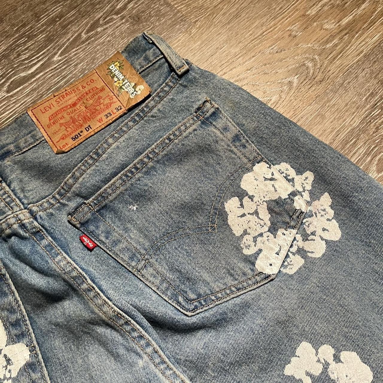 DENIM TEARS × Levi's OG levi’s x denim tears wreath blue jeans Size US 33 - 5 Thumbnail