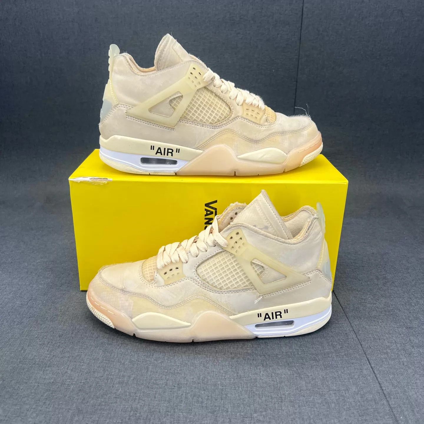 Nike Air Jordan 4 White Sail US 40.5 New Condition Size US 7.5 / EU 40-41 - 2 Thumbnail