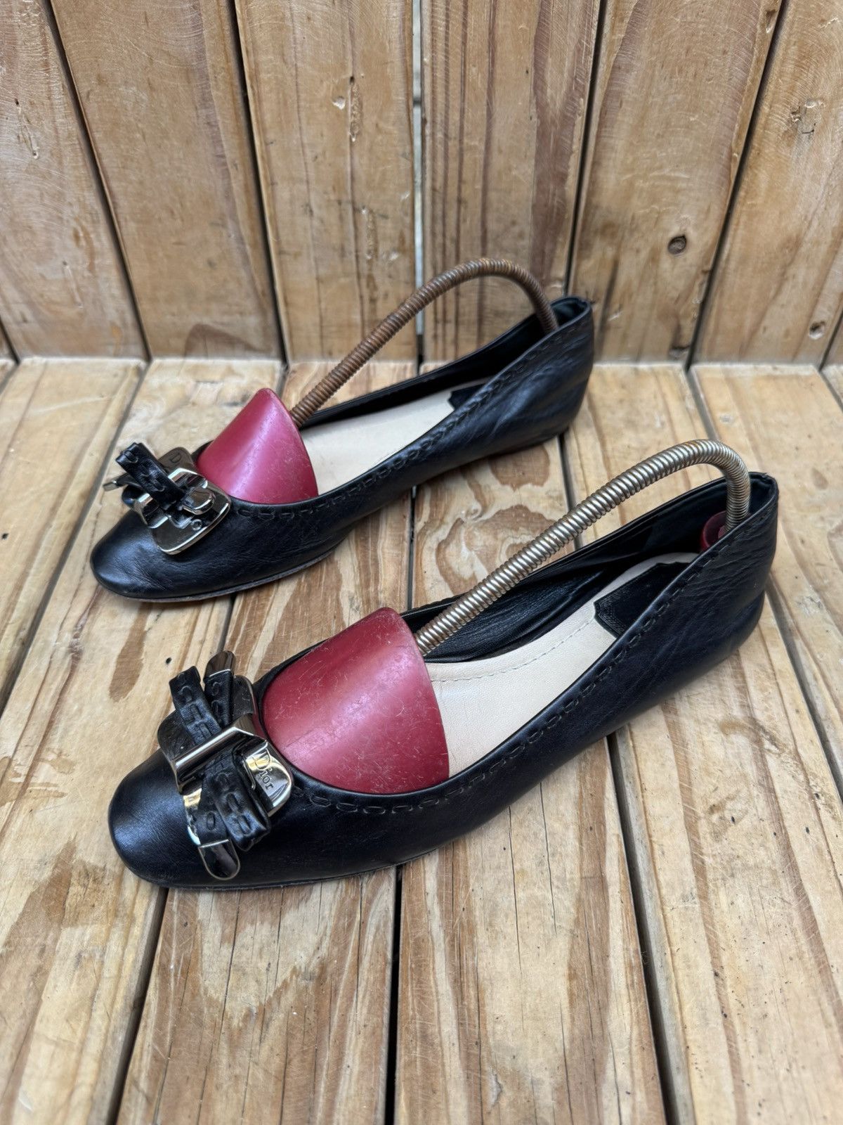 Christian Dior Monsieur Christian Dior black Women’s leather flats EUR 37 US 7 UK 4 Size US 7 / IT 37 - 17 Thumbnail