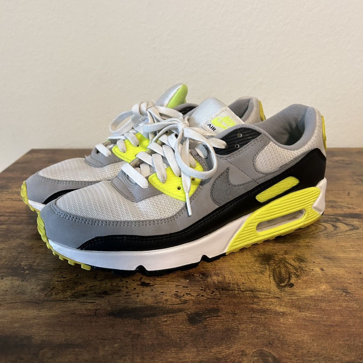 Nike 2020 Nike air max 90 recraft OG Volt Size US 12 / EU 45 - 2 Thumbnail