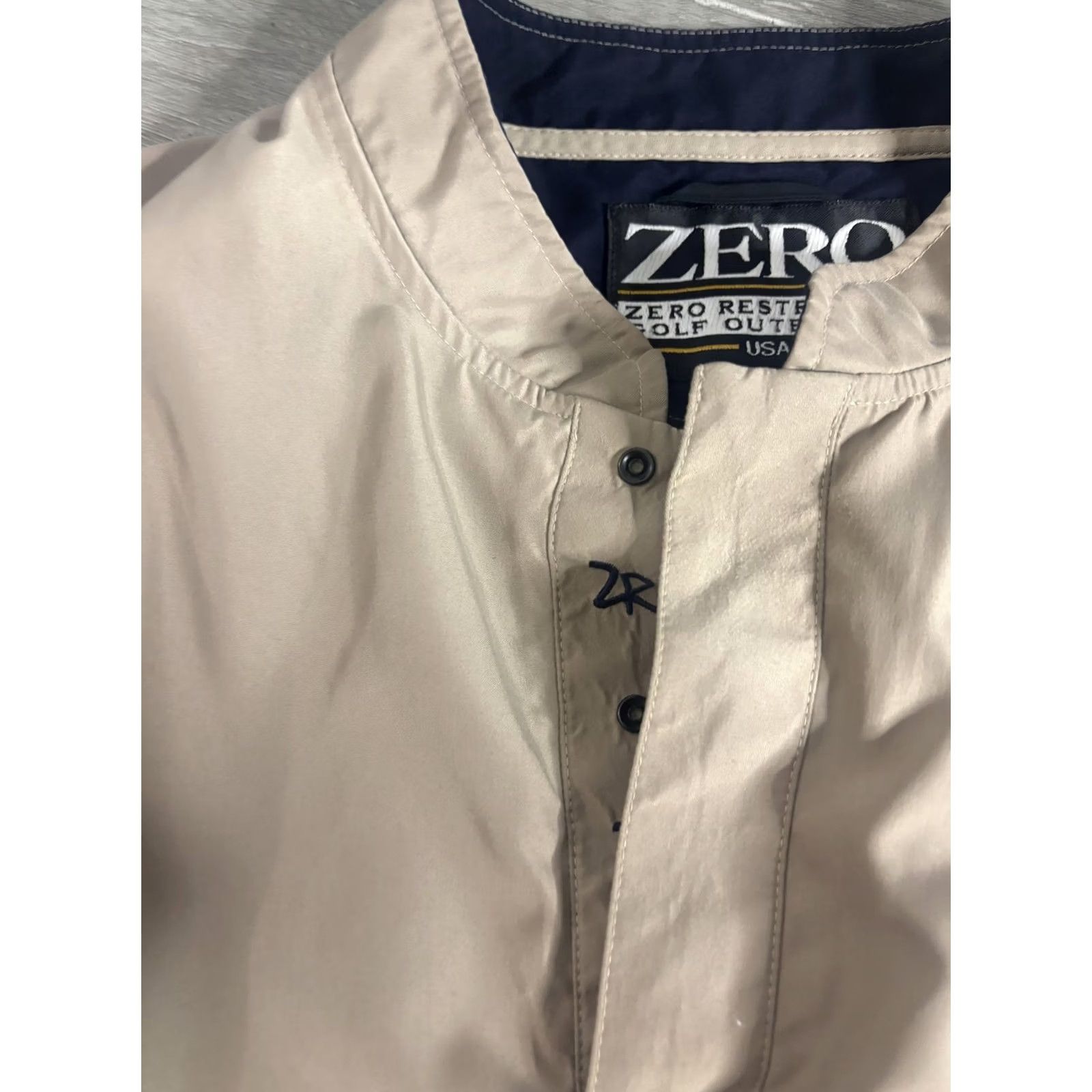 Vintage Zero Restriction Vest Mens 2XL Beige Windbreaker Snap Band Collar Golf Pockets Lined USA Shirt Size US XXL / EU 58 / 5 - 2 Thumbnail