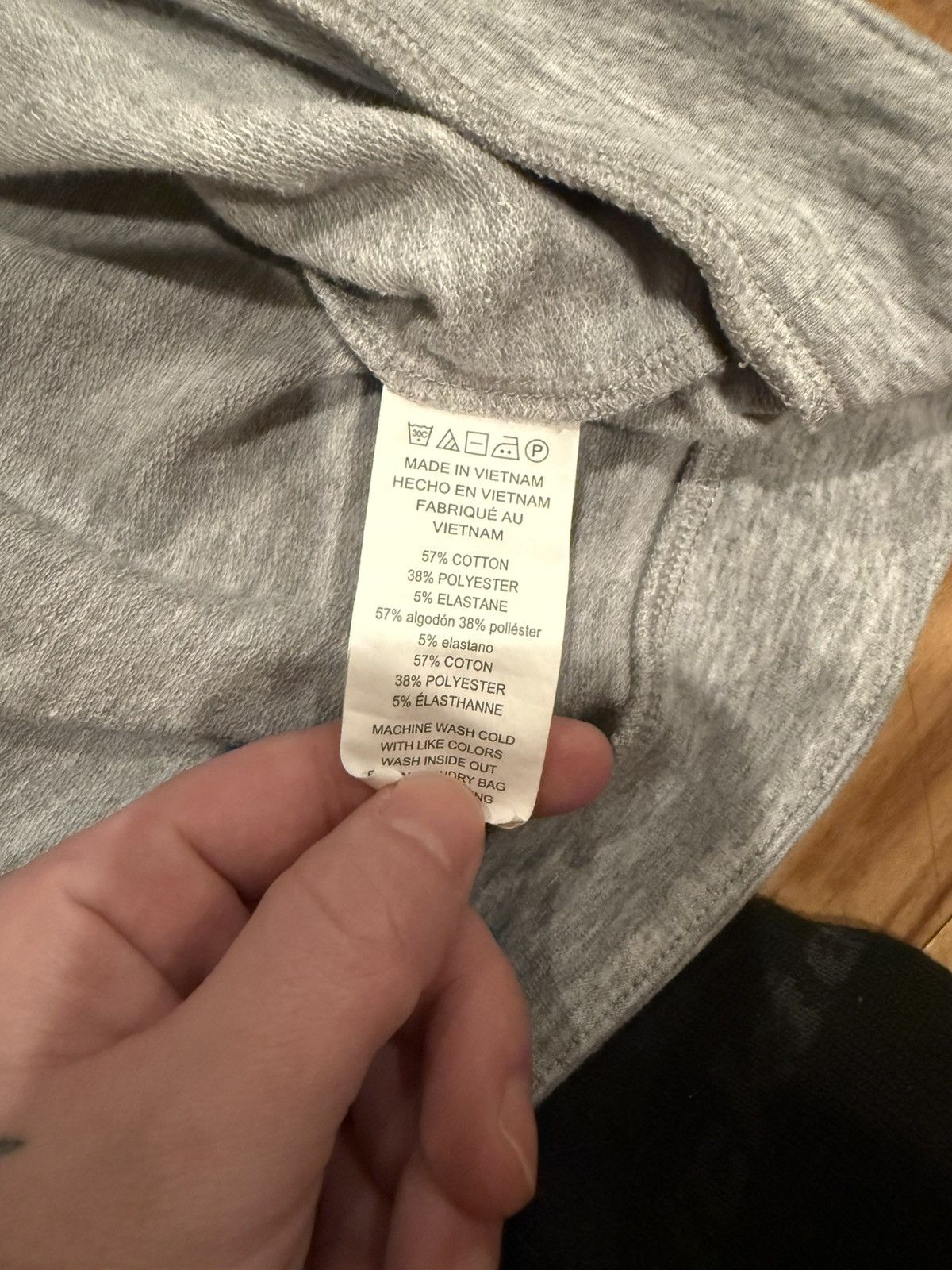 Michael Kors Michael Michael Kors Gray V-Neck Hoodie Layered Hem, Size M Size M / US 6-8 / IT 42-44 - 9 Thumbnail