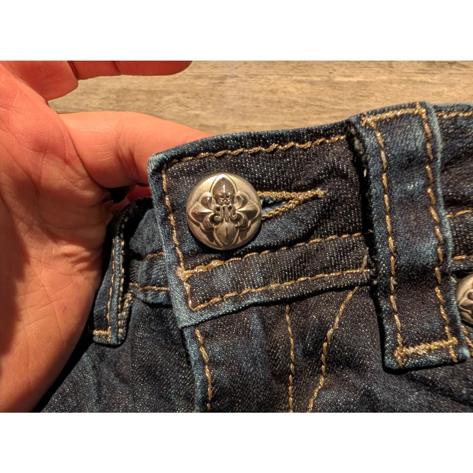 Miss Me Miss Me Jeans Boots Cut Adult Womens 26 Blue Sequin Fleur-de-lis Signature Rise Bootcut Jeans 26 Regular Womens Size 26" / US 2 / IT 38 - 6 Thumbnail