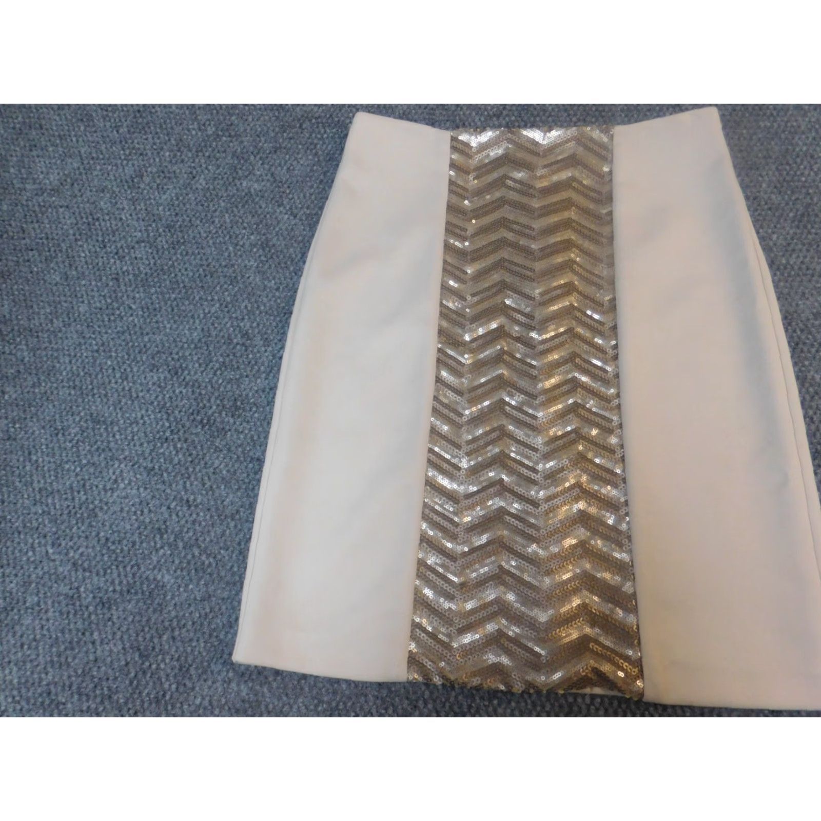 Vintage New York and Company Skirt Womens 8 Beige A-Line Zip Short Casual Knit Polyester Pockets Zipper Mid Rise Regular Length US American Sports Vintage No Size 30" / US 8 / IT 44 - 3 Thumbnail