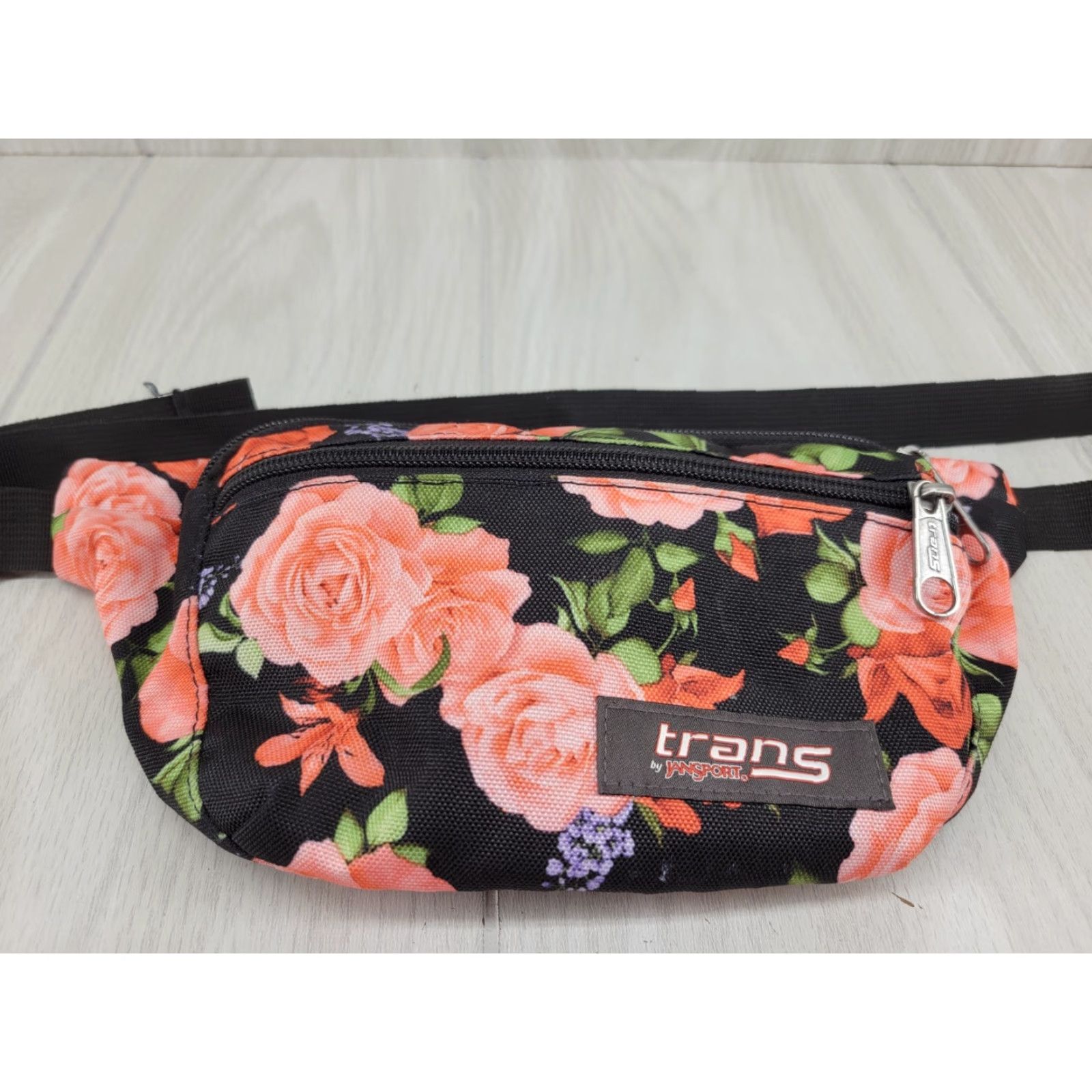 Jansport VINTAGE Jansport Waist Pack Fanny Pack Women Black Floral Rose Pattern Medium Double Zip Pockets Boys? Size ONE SIZE - 2 Thumbnail