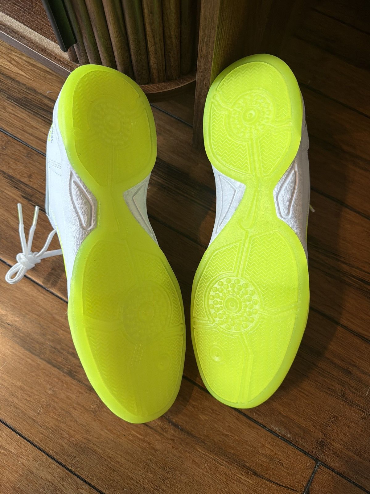 Nike Nike x Palace Total 90 3 Volt Size US 12.5 / EU 45-46 - 6 Thumbnail