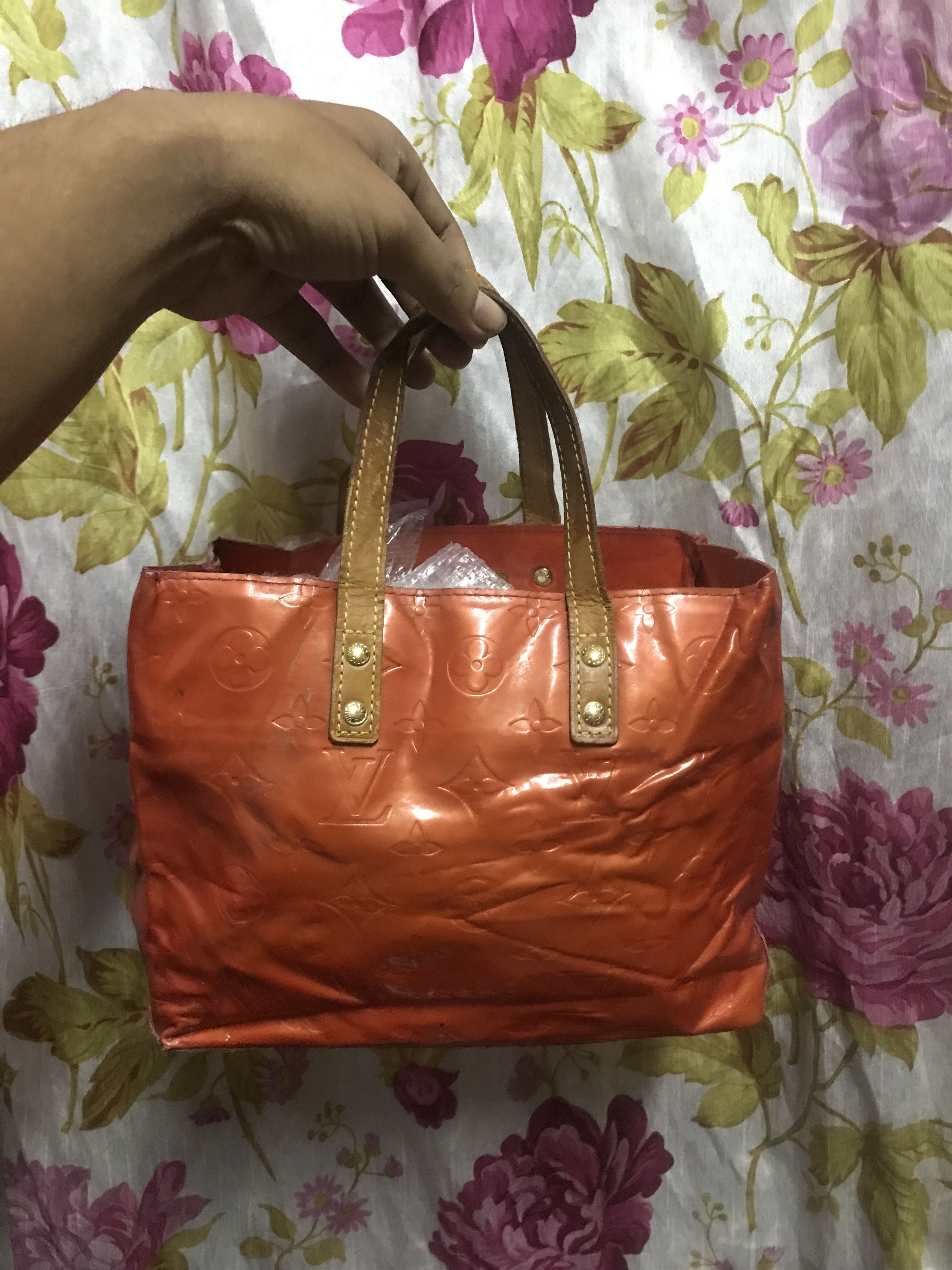 Louis Vuitton Authentic Louis Vuitton Vernis Size ONE SIZE - 1 Thumbnail