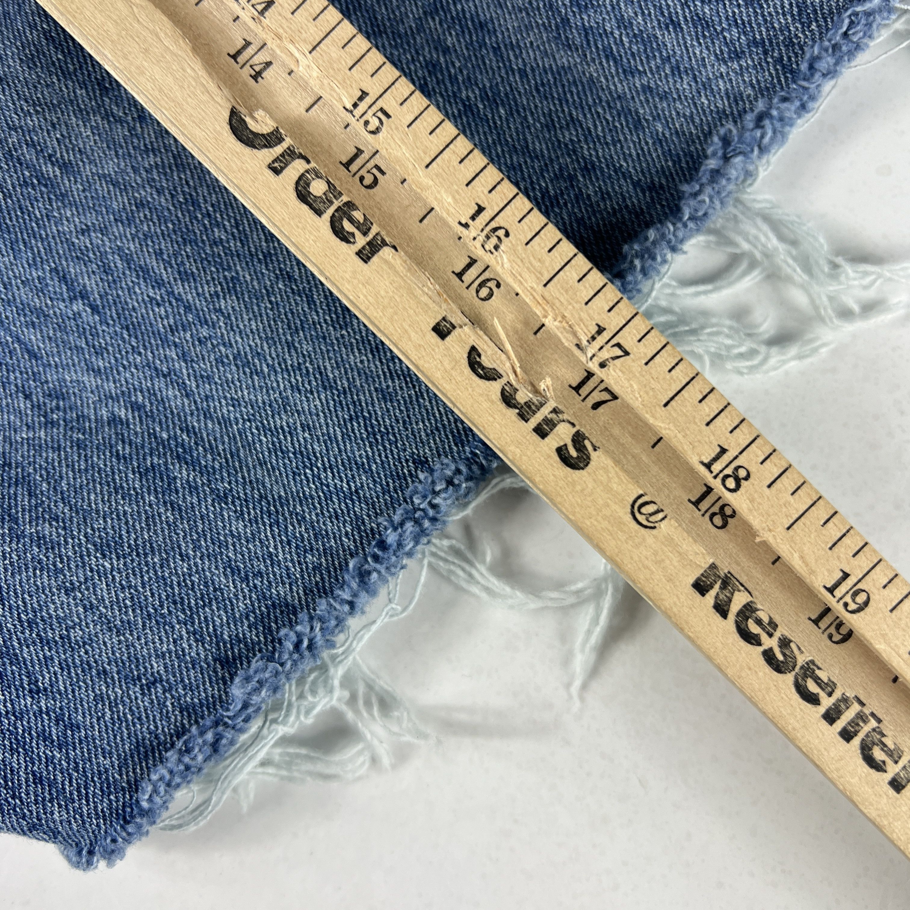 Levi's Levi's Jean Shorts 501 Straight Faded Cut Off Denim Jorts Size US 35 - 14 Thumbnail