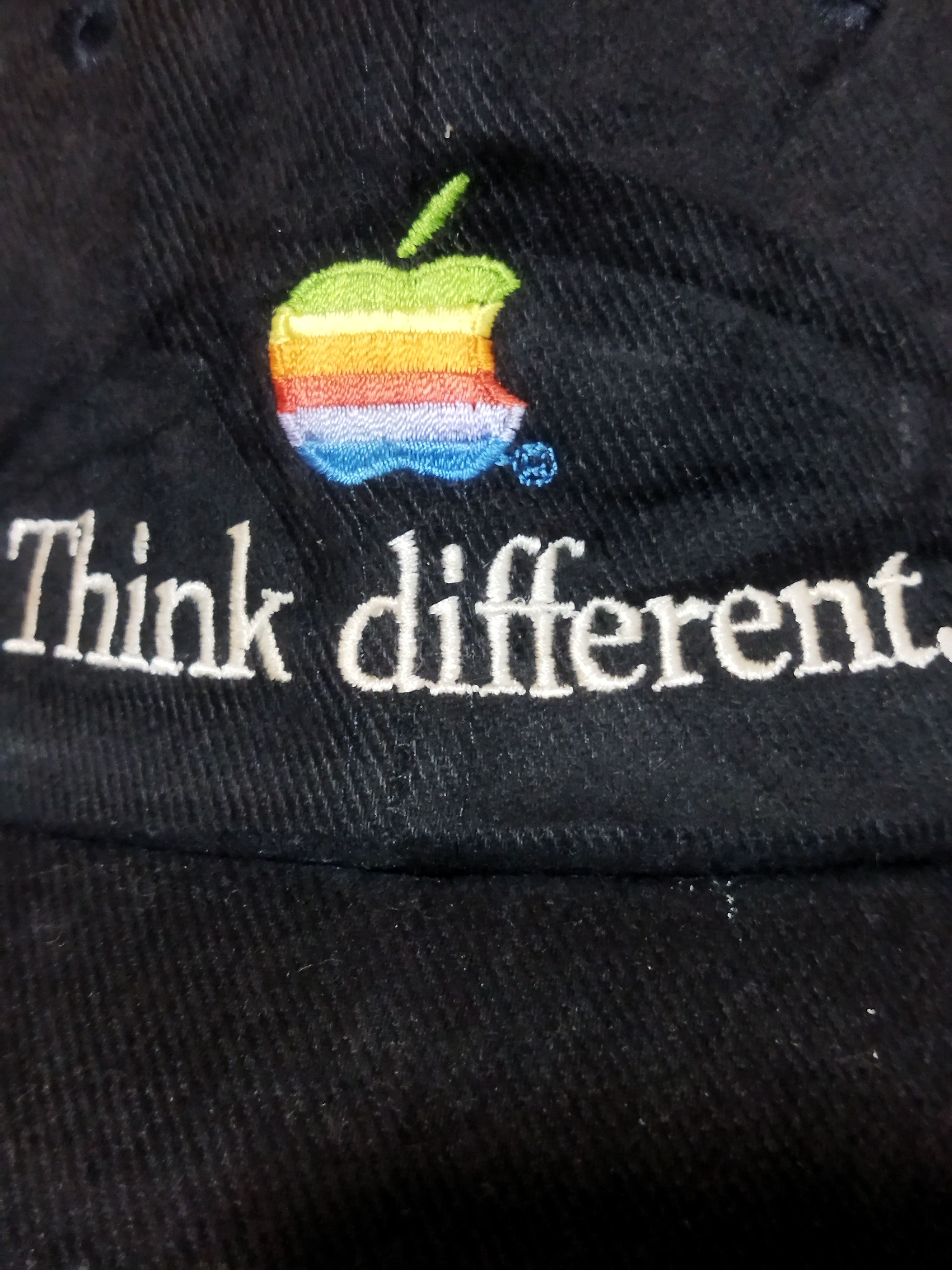 Apple Vintage Embroidered Apple Macintosh Think Different Hat Size ONE SIZE - 2 Thumbnail