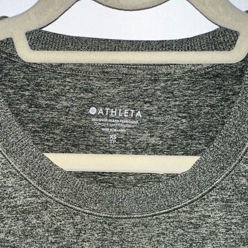 Athleta Athleta Heathered Hunter Green UpTempo Workout Tee Size XS / US 0-2 / IT 36-38 - 2 Thumbnail