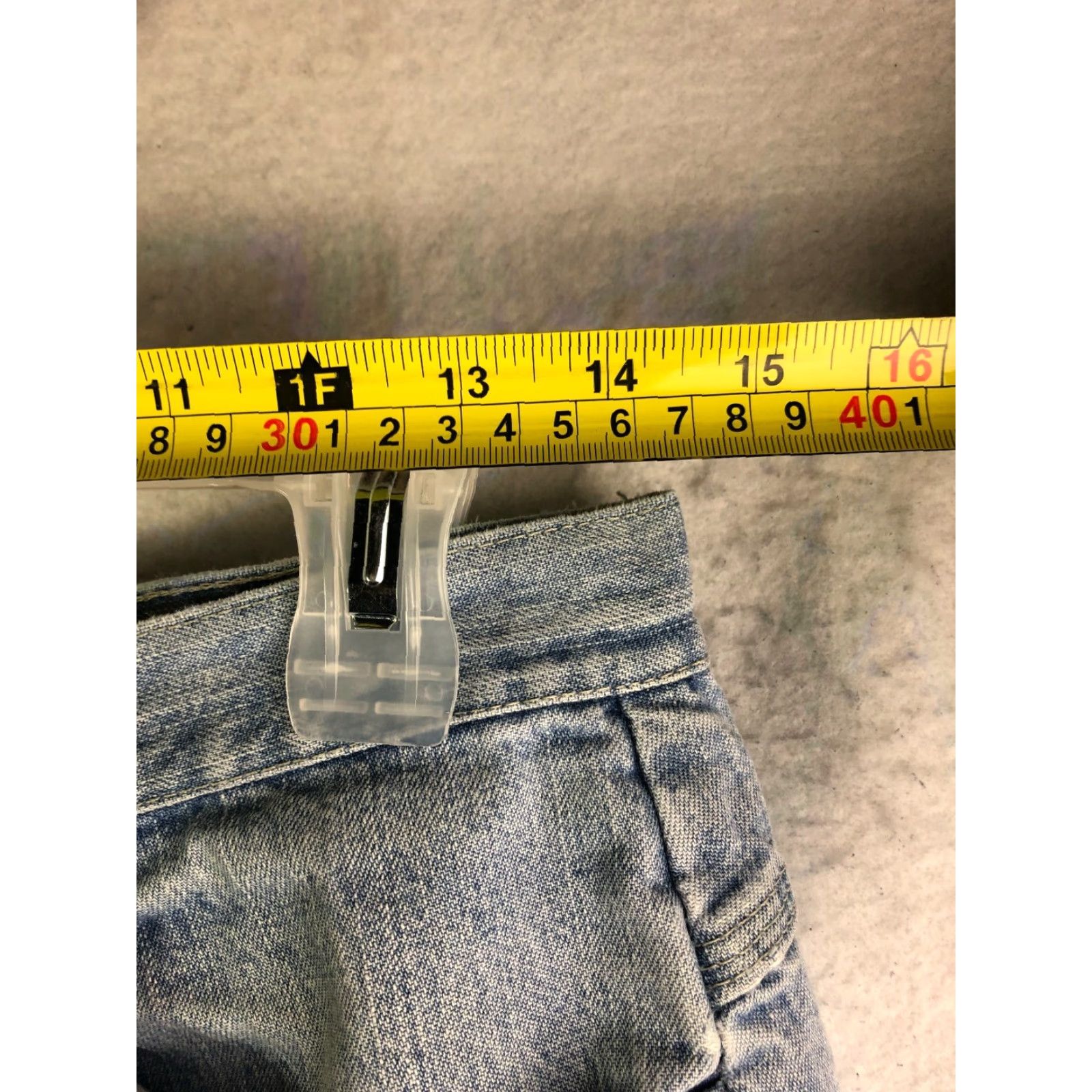 Vintage VINTAGE Riders Jeans Mom High Rise Light Blue Denim 30x28 Women Size 32" / US 10 / IT 46 - 2 Thumbnail