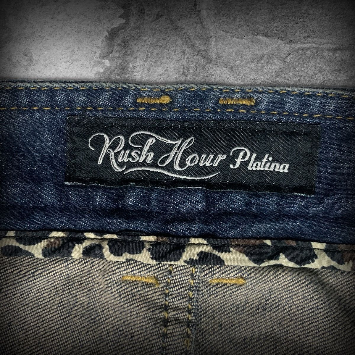 Japanese Brand Rush Hour Platina Flare Denim Jeans W32 Y2K Japanese Denim Size US 32 / EU 48 - 4 Thumbnail