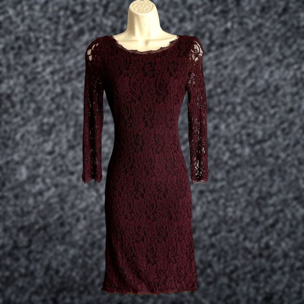 aritzia burgundy dress Burgundy bridesmaids velvet dress