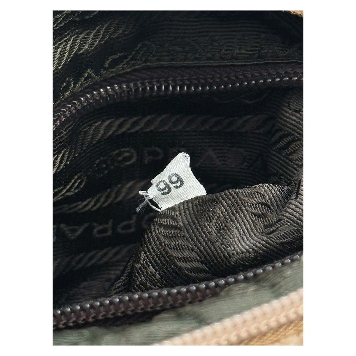 Prada Prada Wool FW1999 Size ONE SIZE - 9 Thumbnail