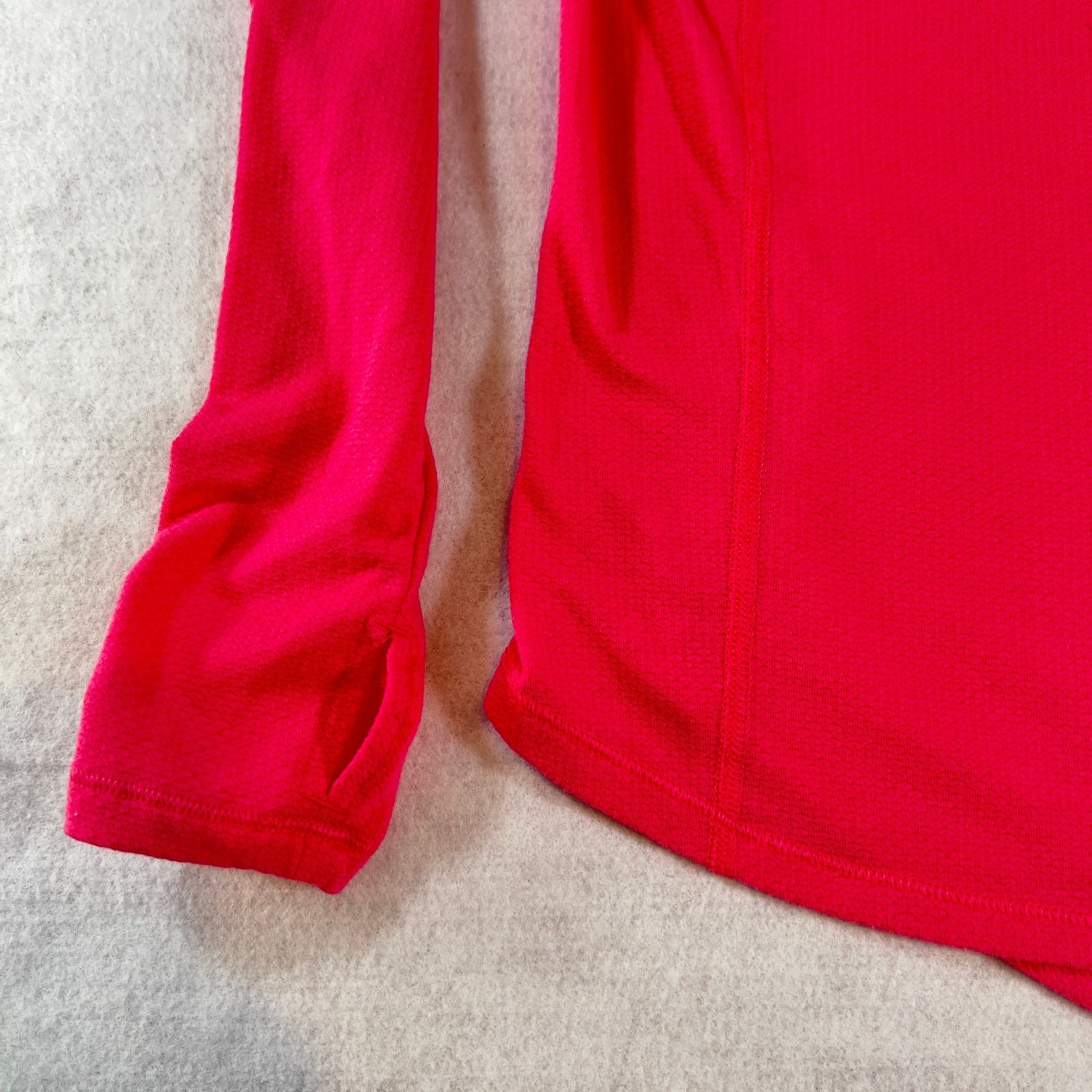 Avia Avia Long Sleeve Shirt Woman's S / Ch 4-6 Running HOT PINK Size S / US 4 / IT 40 - 3 Thumbnail