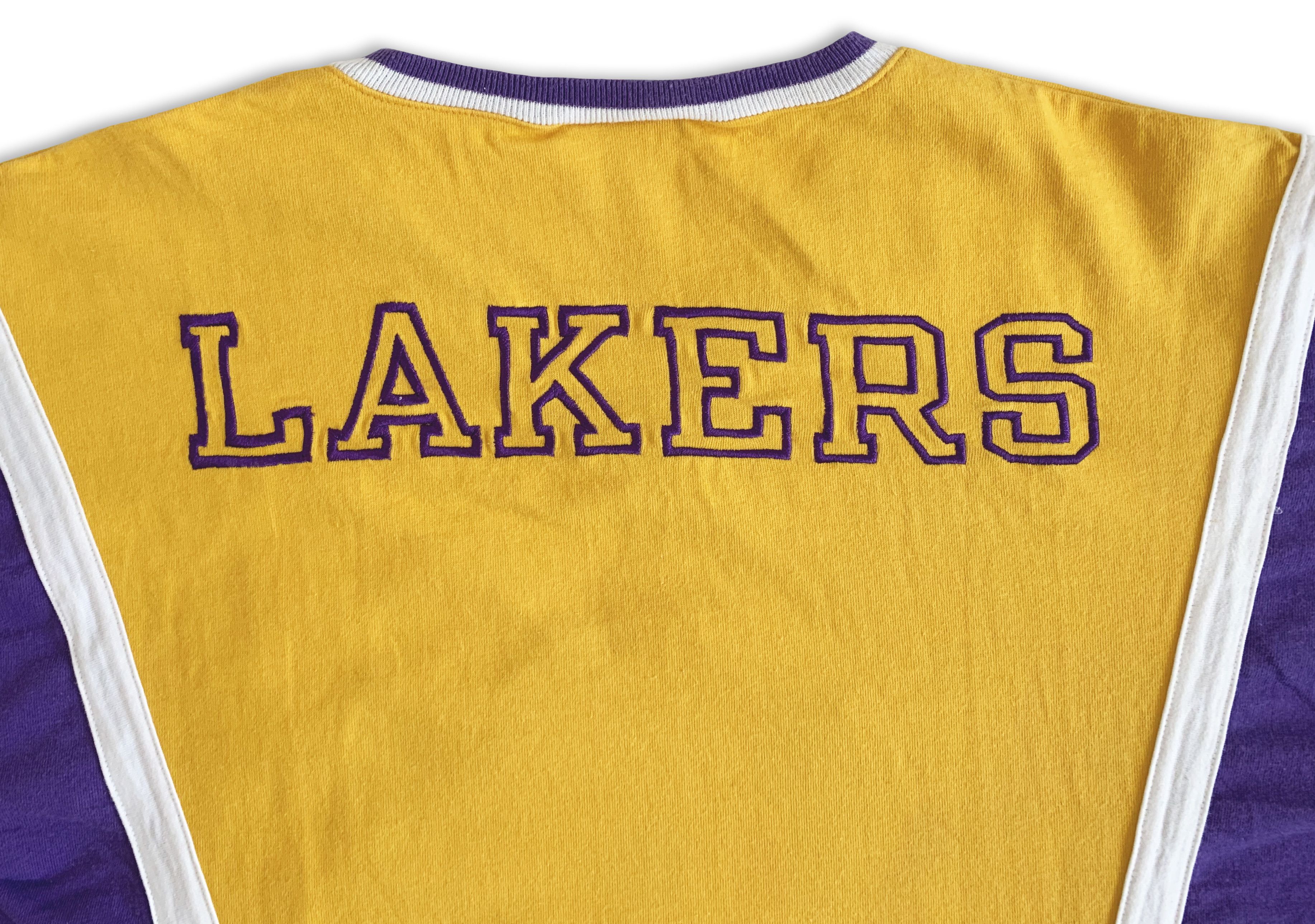 Champion RARE Vintage 90s CHAMPION Lakers Warm Up Shirt Kobe Bryant Size US L / EU 52-54 / 3 - 8 Thumbnail