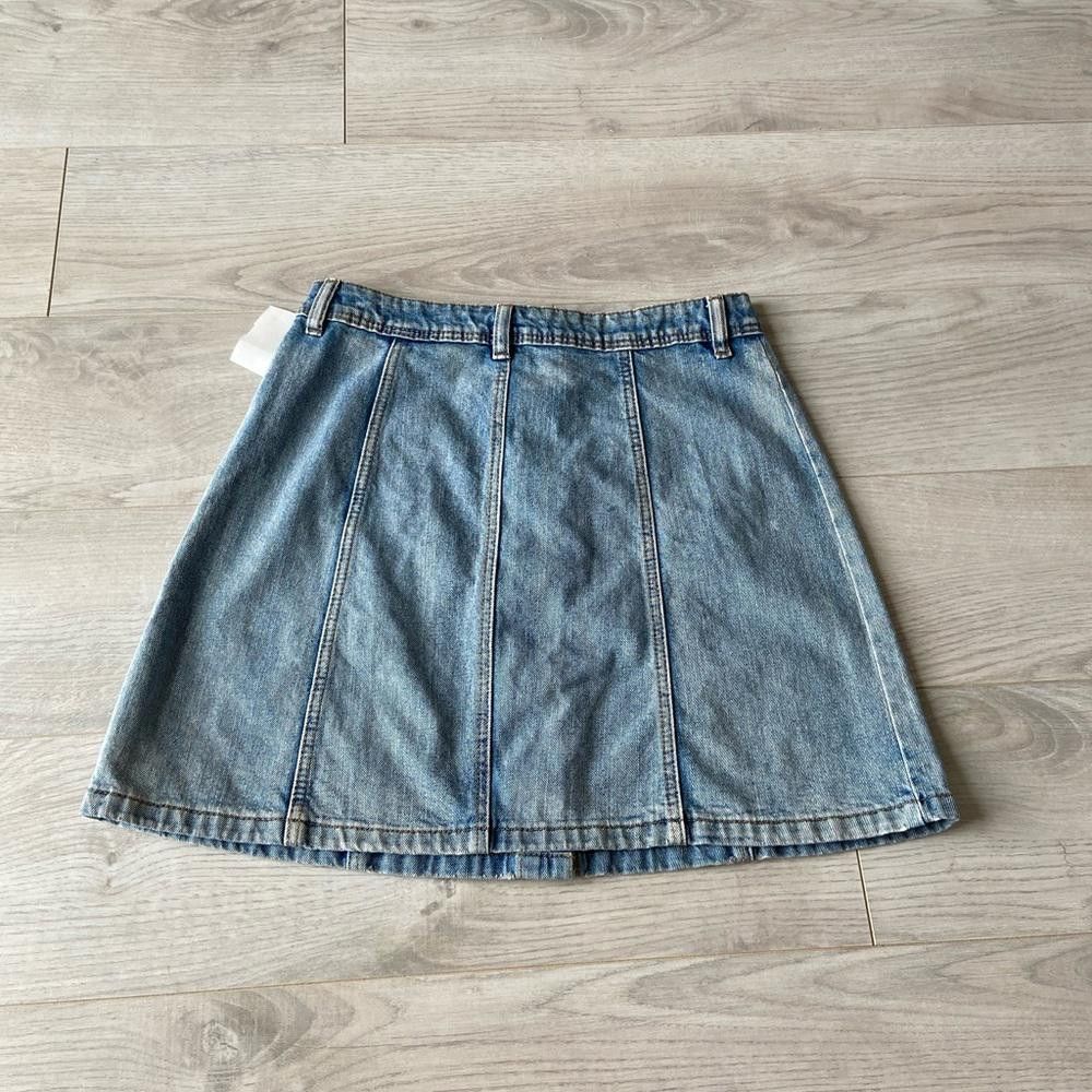 Divided Divided Light Blue Button Up Jean Mini Skirt Size 27" / US 4 / IT 40 - 3 Thumbnail