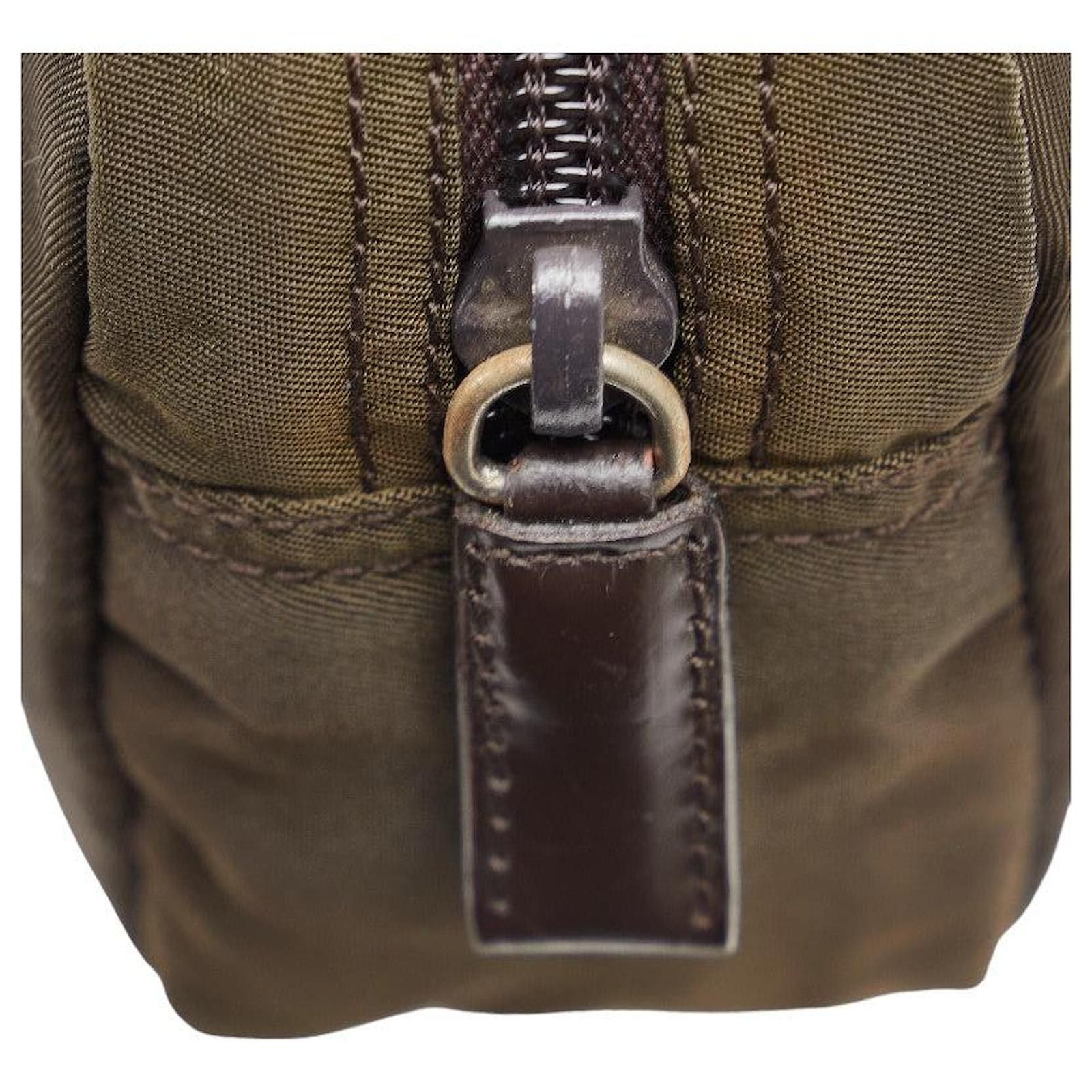 Prada o1srvl11e0624 Size: OS / Cosmetic Pouch in Brown Size ONE SIZE - 5 Thumbnail
