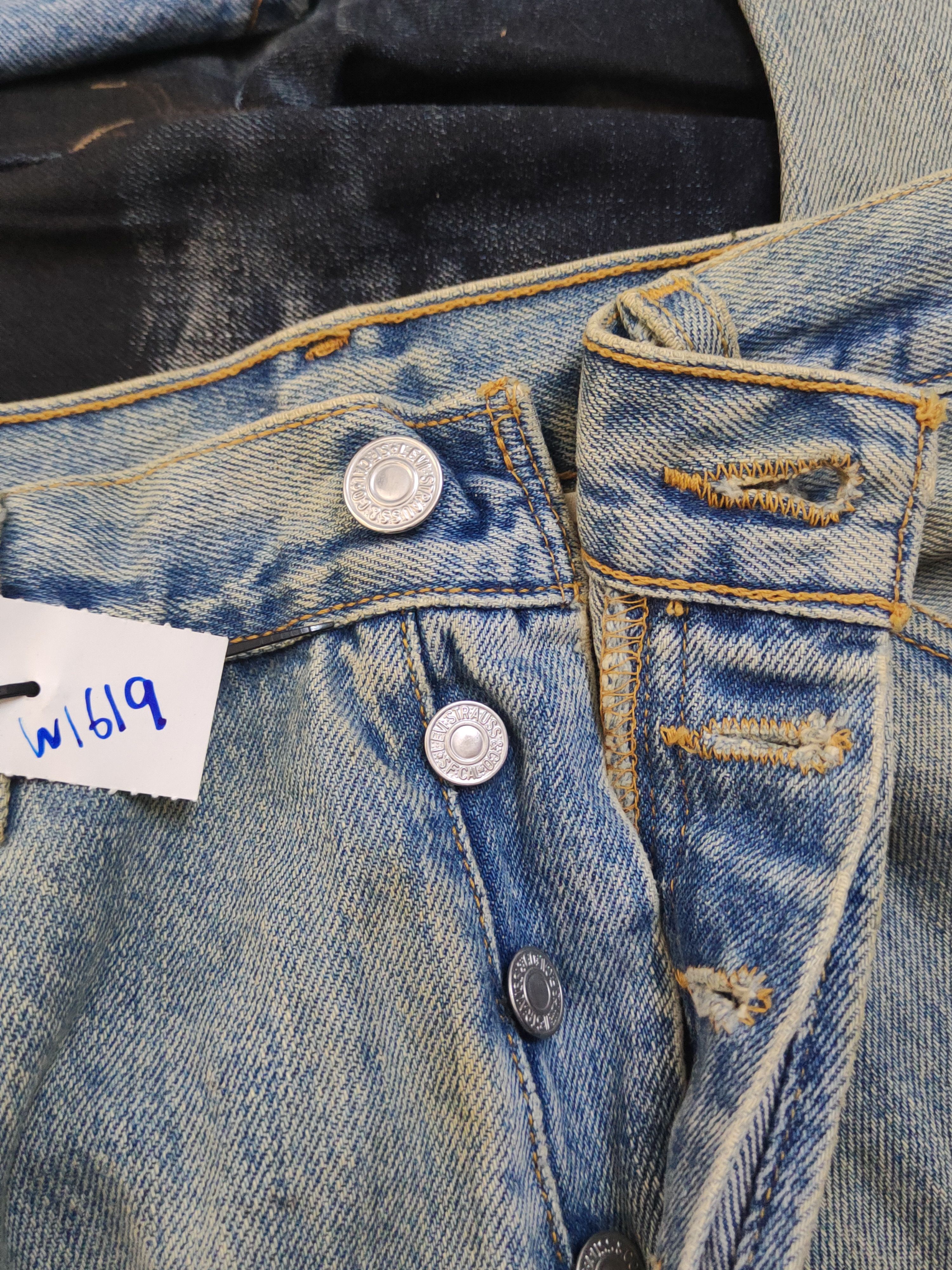 Levi's 501 Levis vintage Blue Distressed Ripped denim Jeans #W1619 Size US 34 / EU 50 - 21 Thumbnail