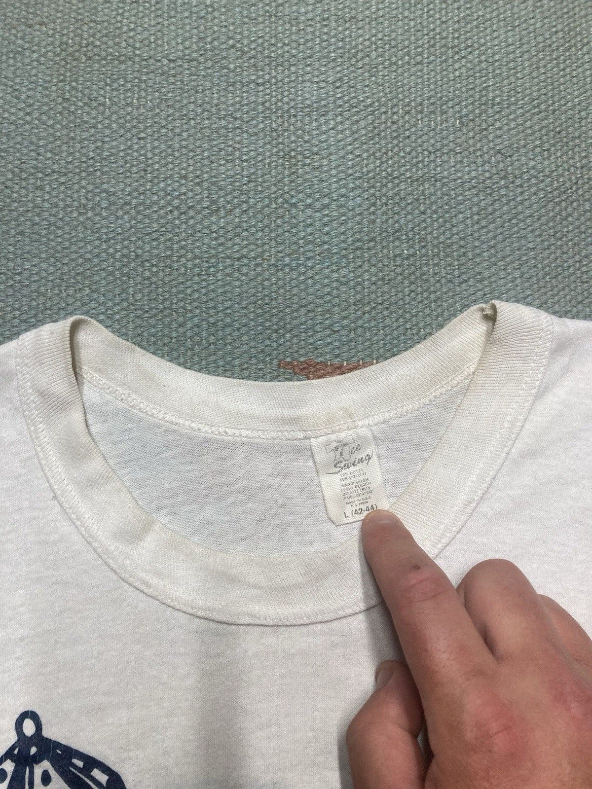Vintage 80s graphic t shirt Adray Appliance Dearborn Michigan large Size US L / EU 52-54 / 3 - 7 Thumbnail