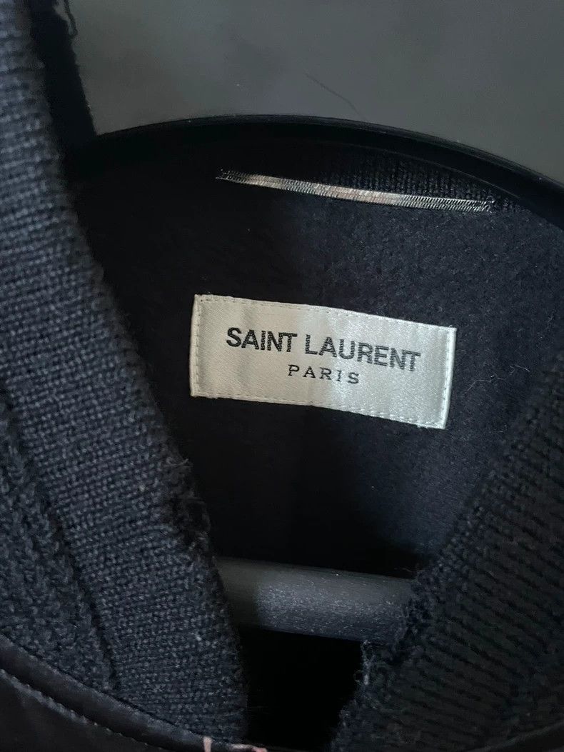 Saint Laurent Paris Saint laurent paris 17 FW flamingo silk jacket 2506-Nextarr Size US M / EU 48-50 / 2 - 2 Thumbnail