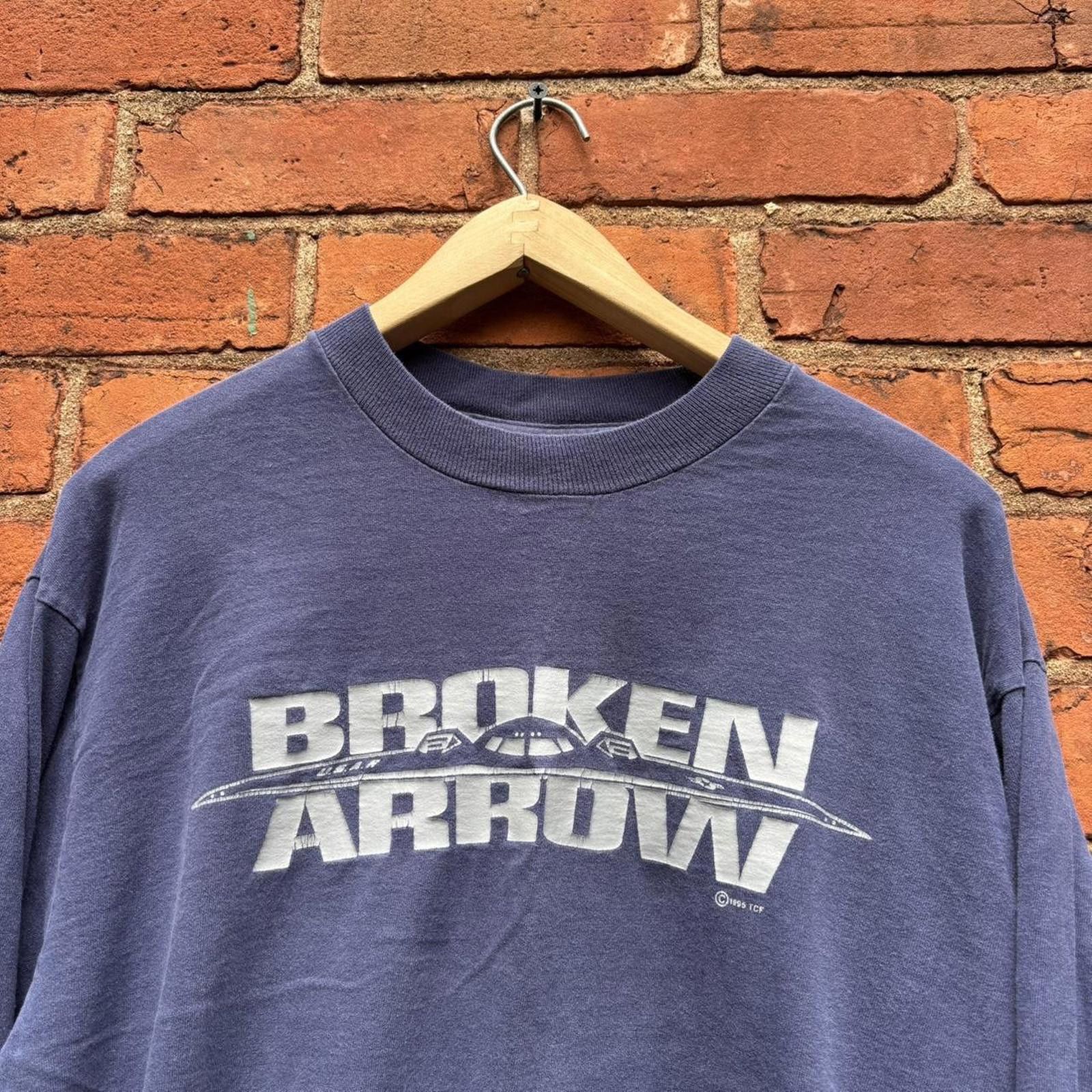 Fruit Of The Loom vintage broken arrow go ballistic long sleeve t shirt 1995 Size US XL / EU 56 / 4 - 2 Thumbnail