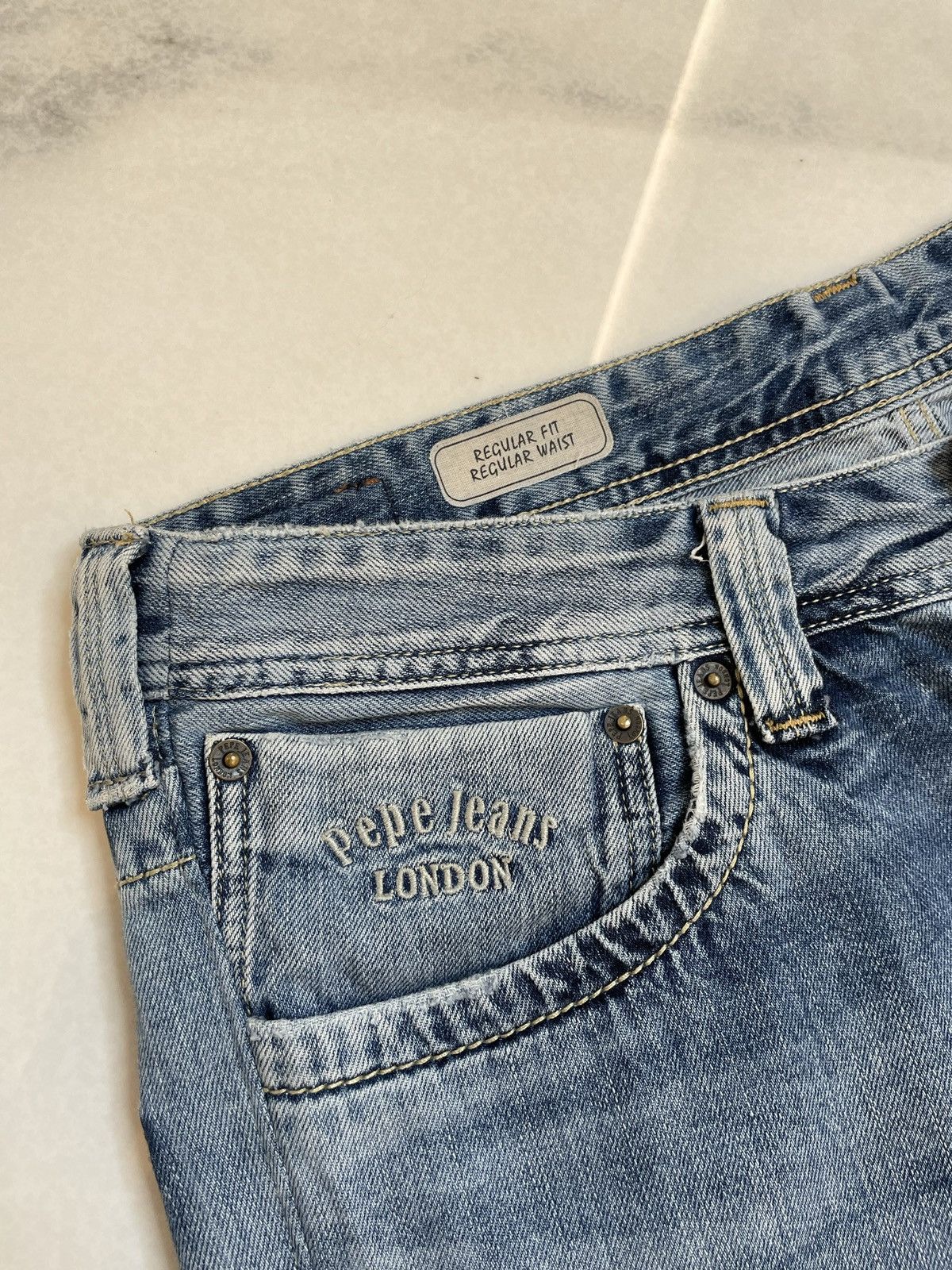 Pepe Jeans Pepe Jeans regular fit blue denim jeans shorts Size US 34 / EU 50 - 2 Thumbnail