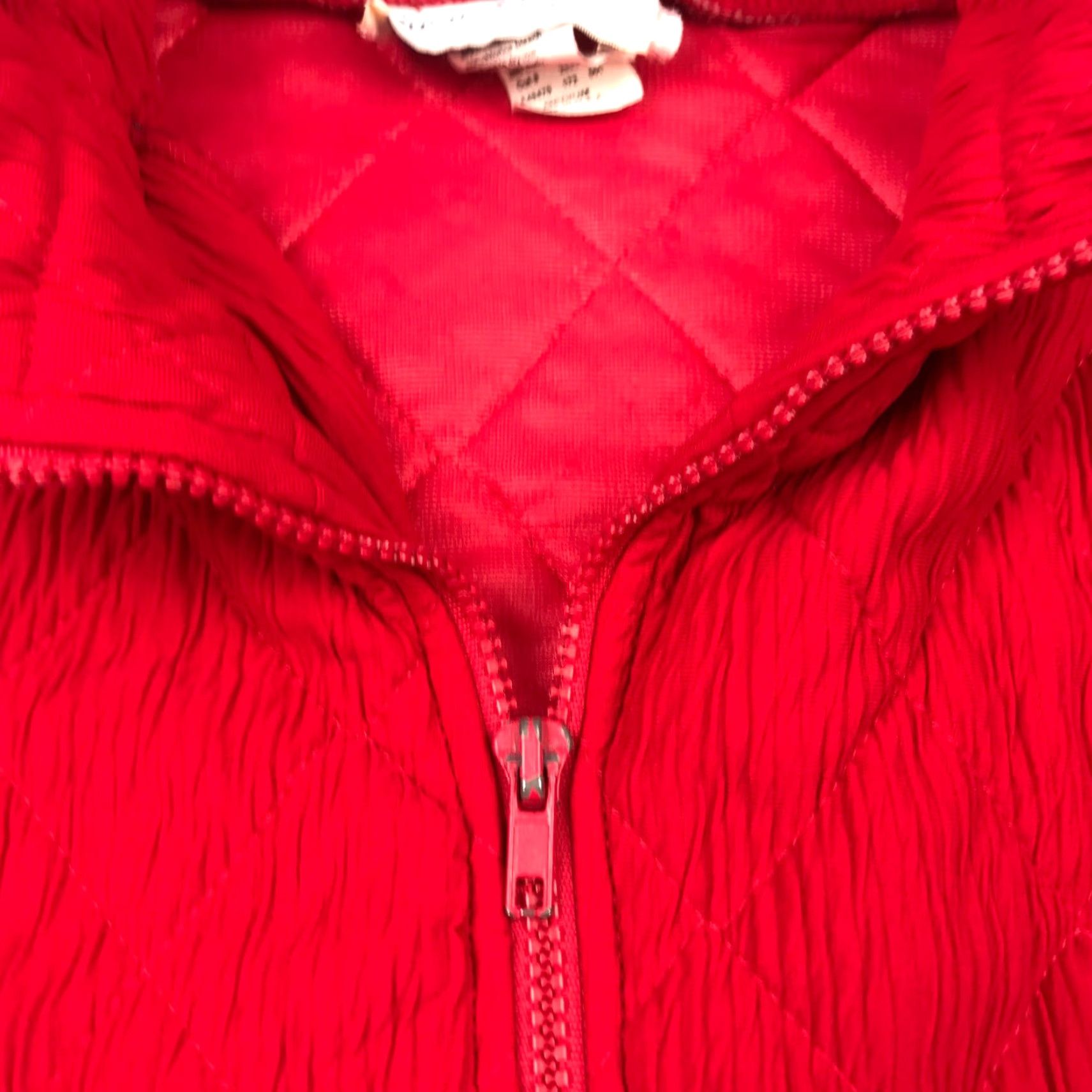 Vintage Susan Graver Womens Quilted Jacket Medium Red Pockets Shoulder Pads Zip Up Casual Synthetic Polyester Jacket Winter Fall Spring Summer Size M / US 6-8 / IT 42-44 - 5 Thumbnail