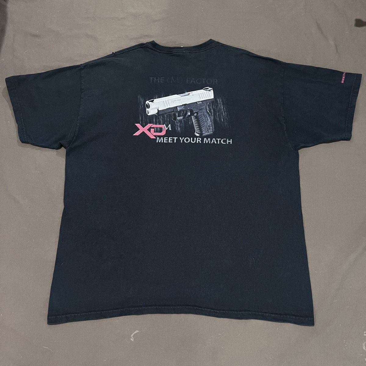 Vintage Y2K SPRINGFIELD XDM Promo Tee XL MILITARY WEAPONS GUN Size US XL / EU 56 / 4 - 5 Thumbnail