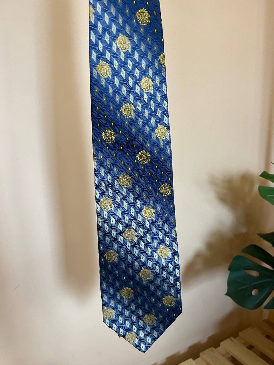 Versace × Vintage Rare Vintage Gianni Versace Medusa Silk Tie Made in Italy Size ONE SIZE - 2 Thumbnail