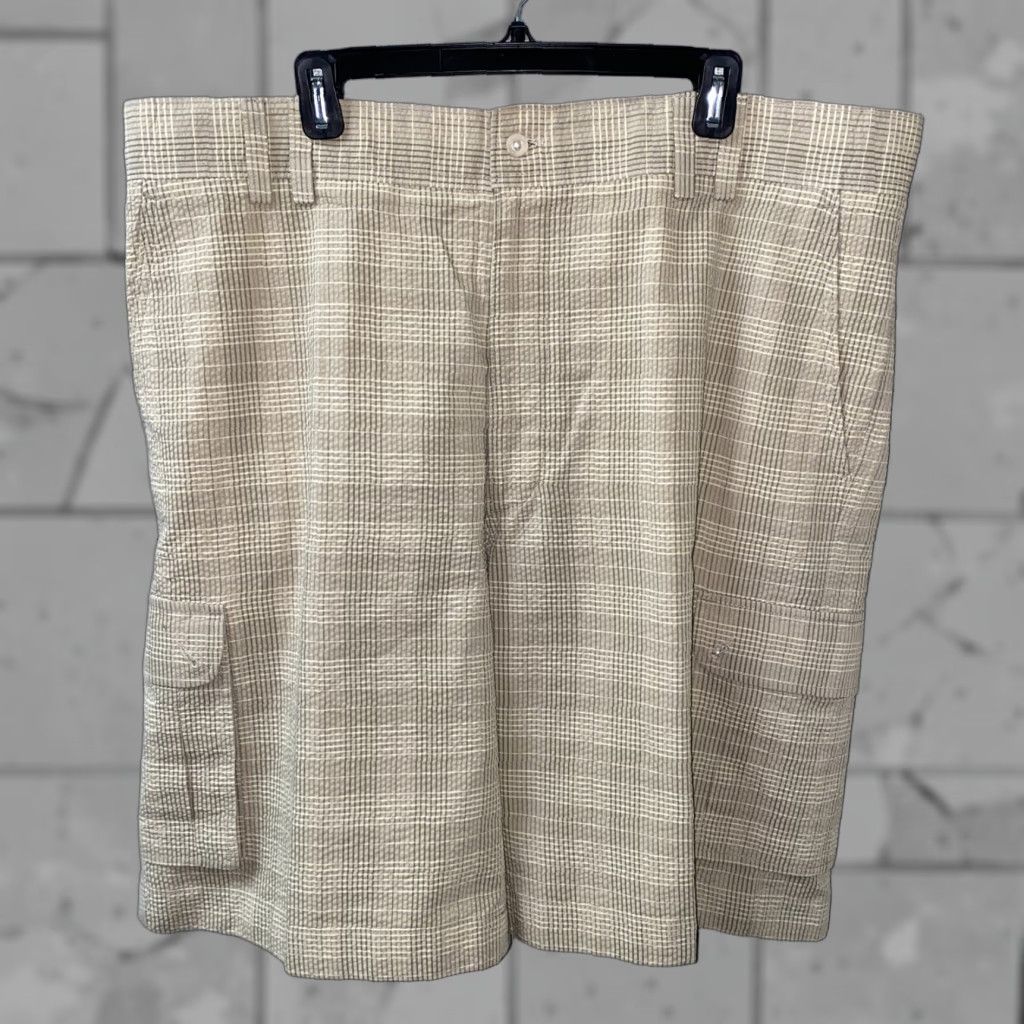 Vintage Elevee Golf Mens Beige Plaid Zip Fly Shorts Size 44 Size US 44 / EU 60 - 1 Thumbnail