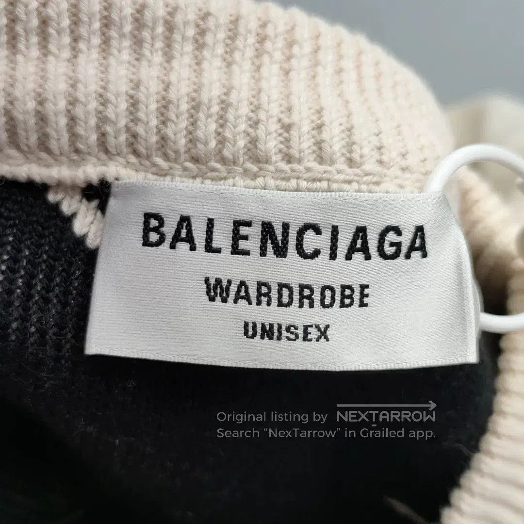 Balenciaga Balenciaga Allover Logo Cotton Crewneck Sweater. Size US S / EU 44-46 / 1 - 3 Thumbnail