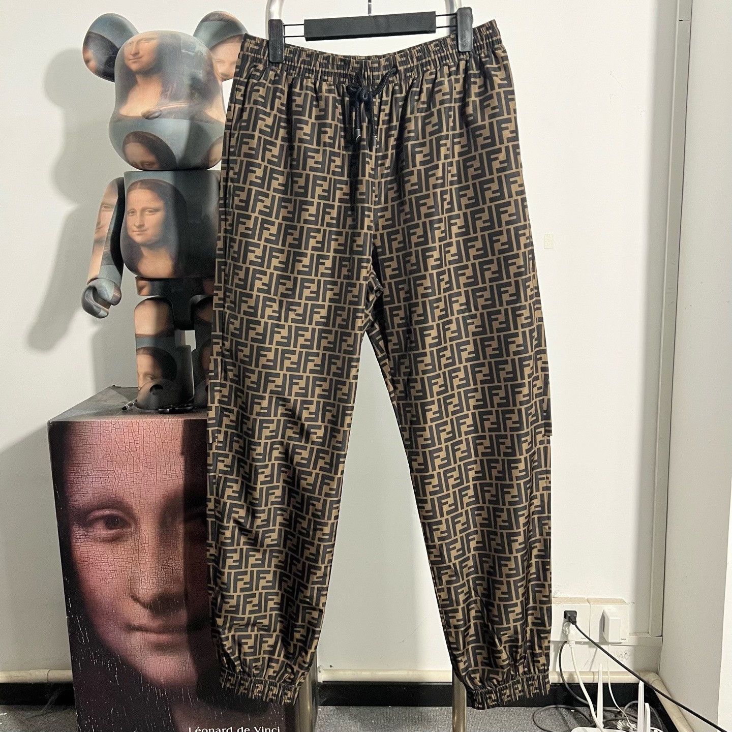 Fendi Fendi Casual Pants 32 Men Size US 32 / EU 48 - 1 Thumbnail