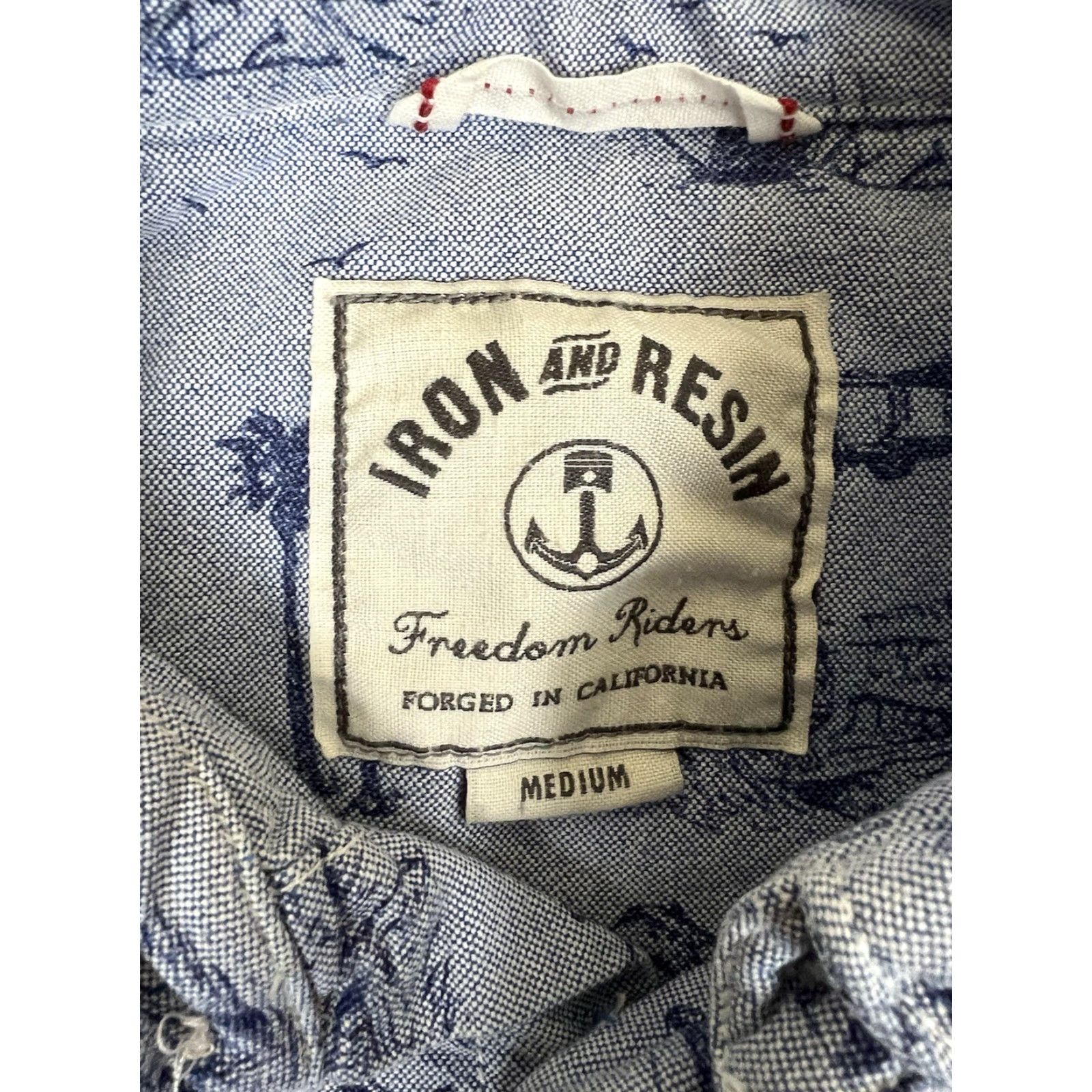 Vintage Iron And Resin Wave Pattern Hawaiian Shirt Medium Button-Up Short Sleeve Size US M / EU 48-50 / 2 - 5 Thumbnail