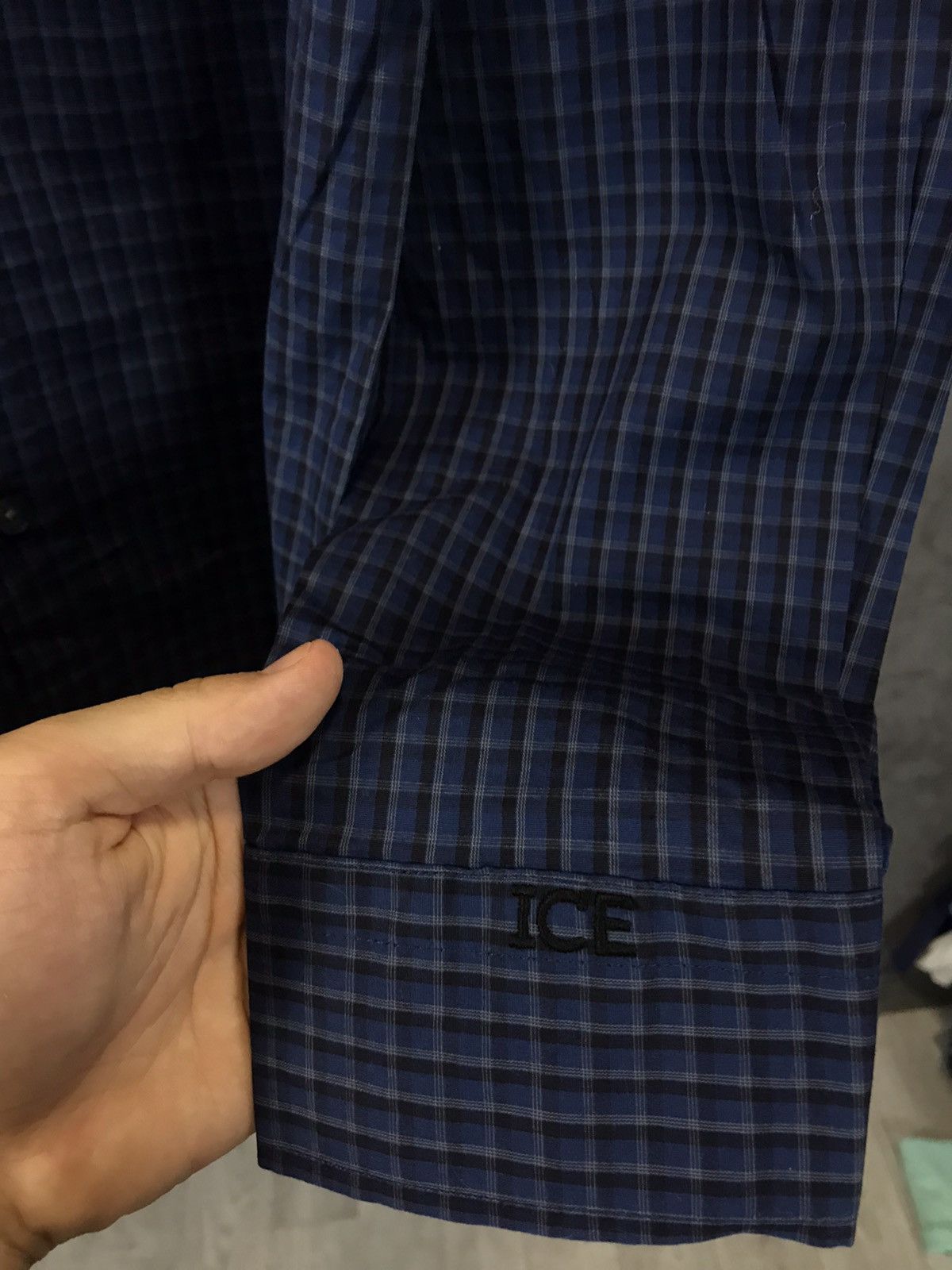 Iceberg Iceberg luxury designer shirt Size US M / EU 48-50 / 2 - 8 Thumbnail