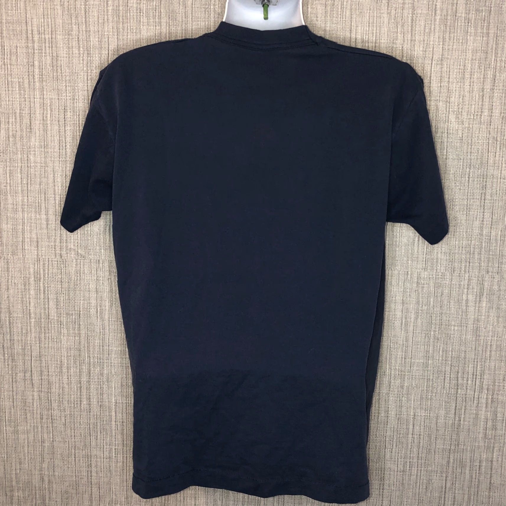 Fruit Of The Loom VINTAGE Fruit of the Loom T-Shirt White Bear Lake Minnesota Textured Print 90s Mens Large Short Sleeve Size US L / EU 52-54 / 3 - 3 Thumbnail