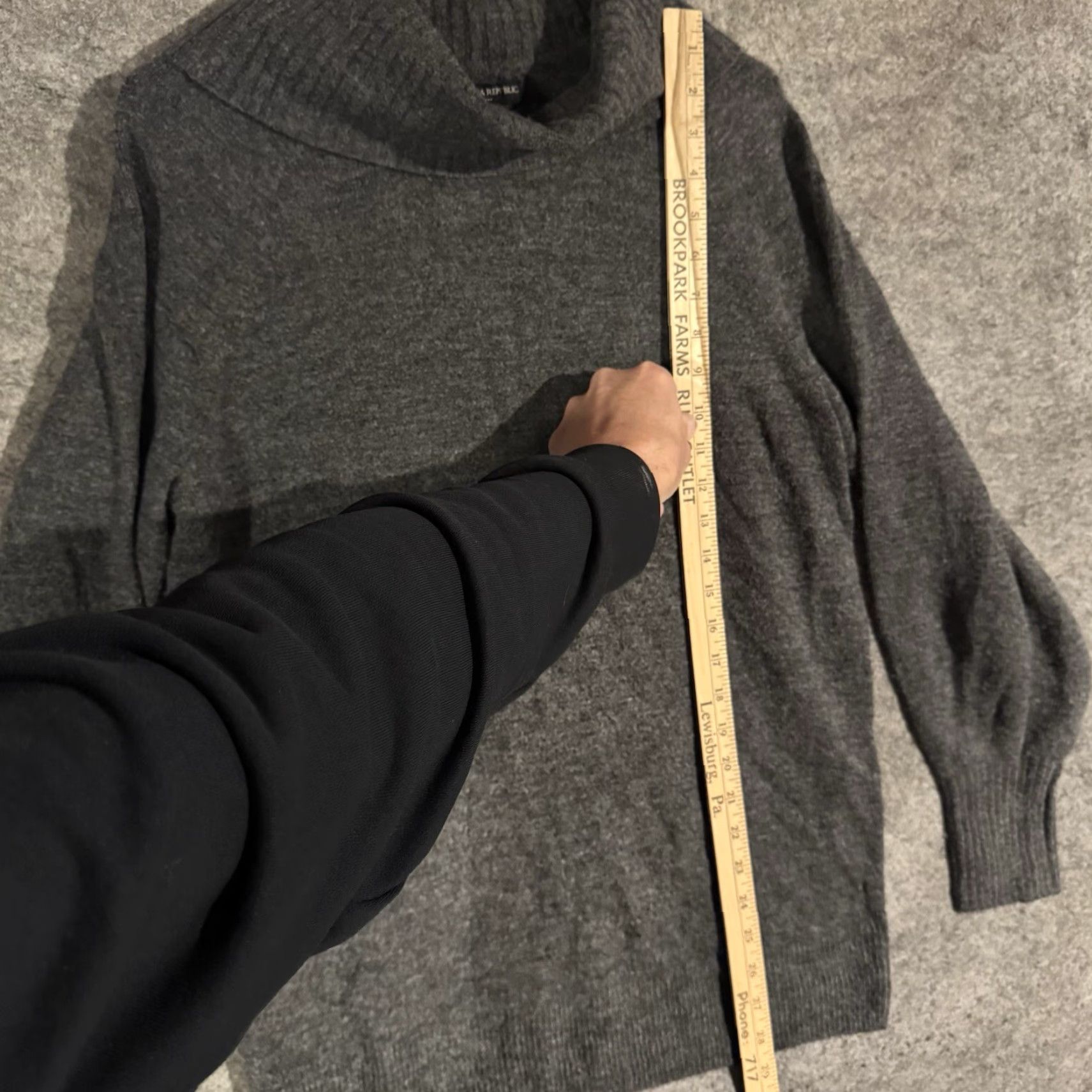 Banana Republic Banana Republic Sweater Womens Medium Gray Turtleneck Raglan Sleeve Pullover Casual 2010s Preppy Minimalist Knit Winter Womens Size M / US 6-8 / IT 42-44 - 2 Thumbnail
